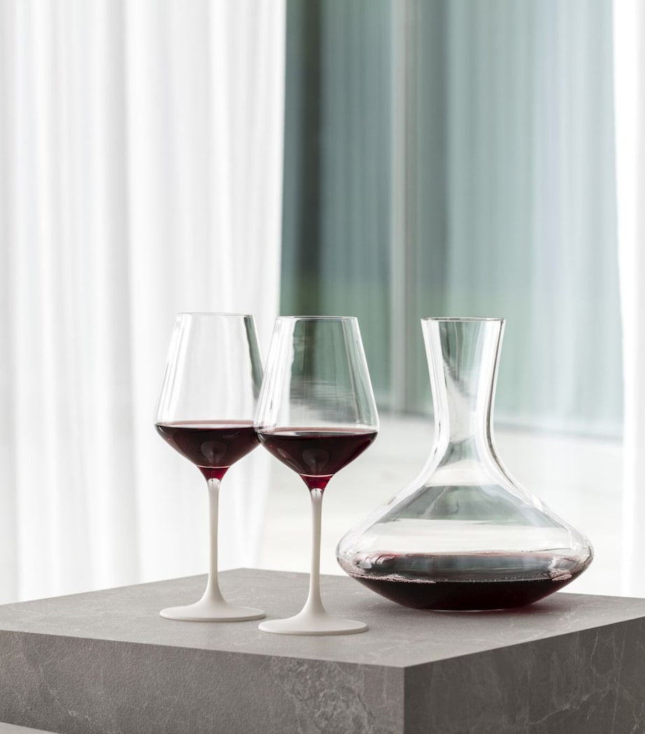 Set of 4 Manufacture Rock Red Wine Glasses (490ml) WHITE Image 4