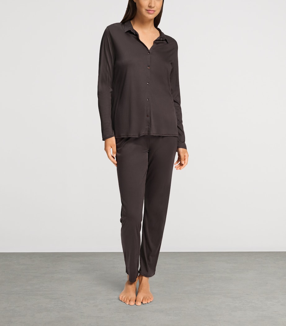 Hanro Womens Modal-Silk Grand Central Pyjama Shirt Dark Mocha Image 2