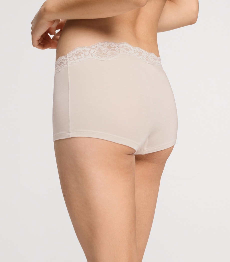 Hanro Womens Lace-Trim Dana Boy Shorts Moonlight Image 5
