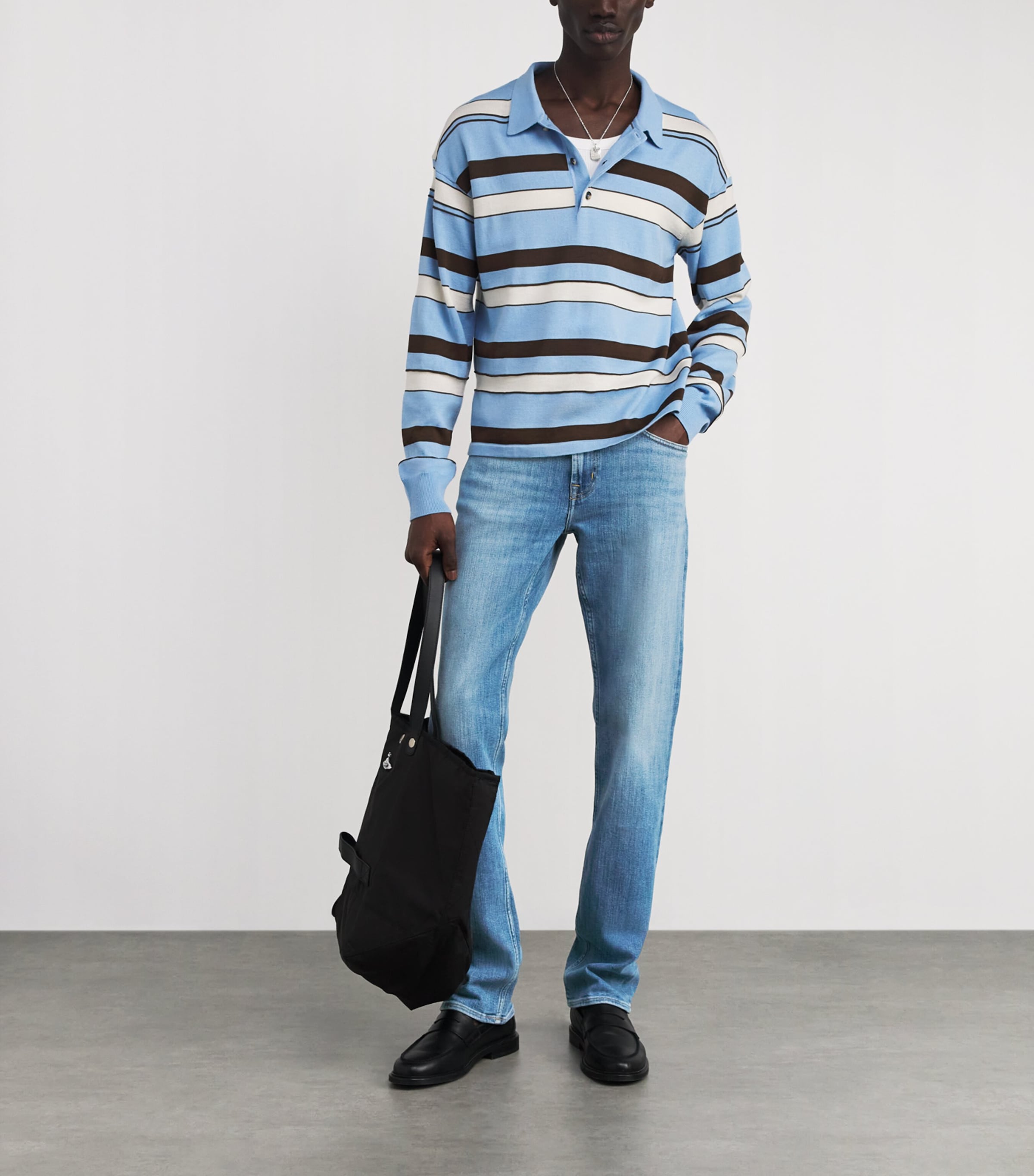 The Straight Jeans MATCH Image 2