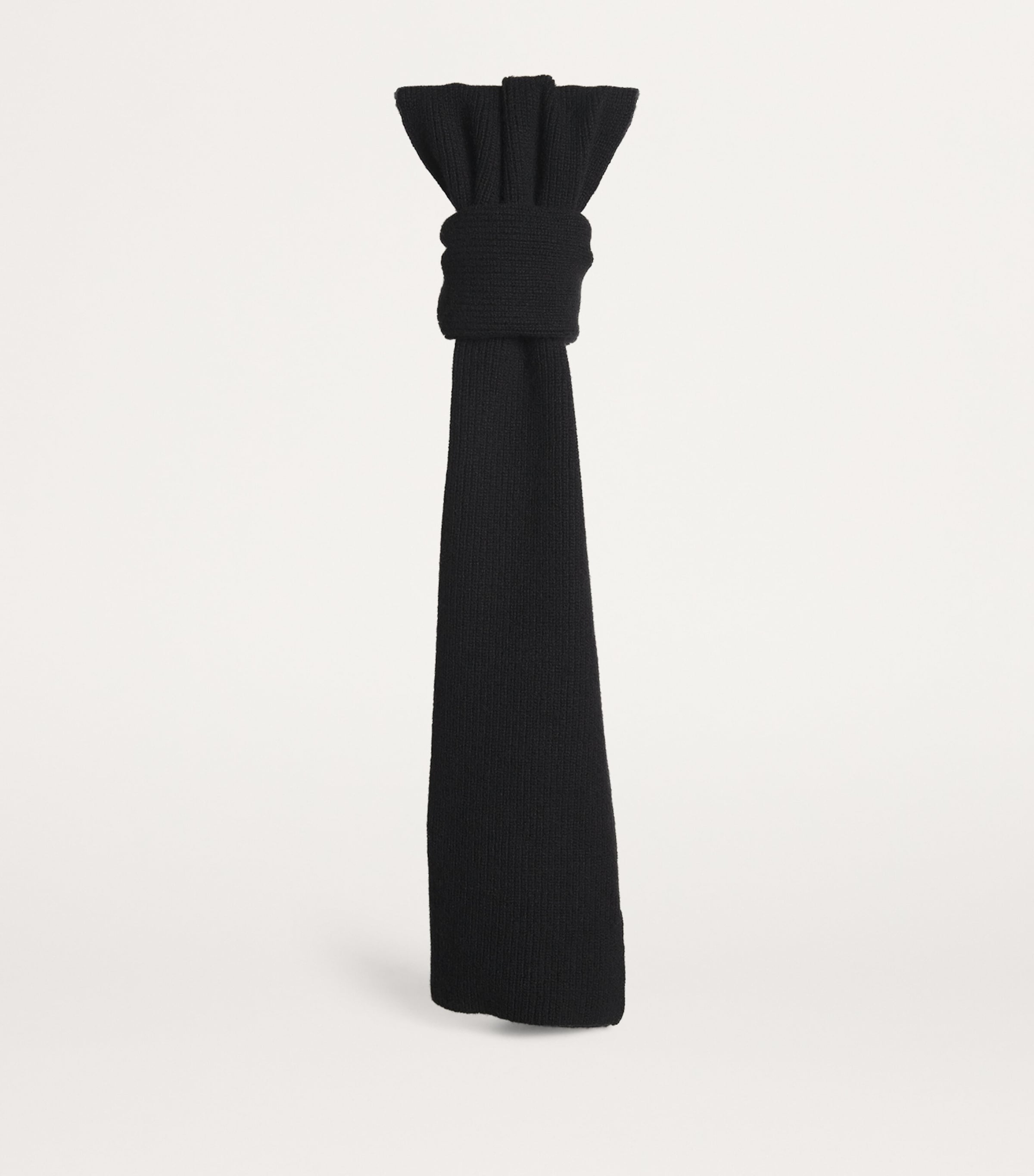 Cashmere Scarf BKAA BLACK Image 3