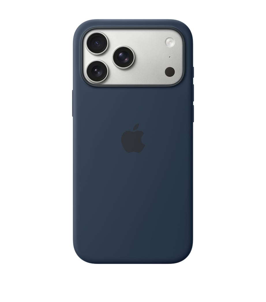 Silicone iPhone 17 Pro MagSafe Case MIDNIGHT Image 1