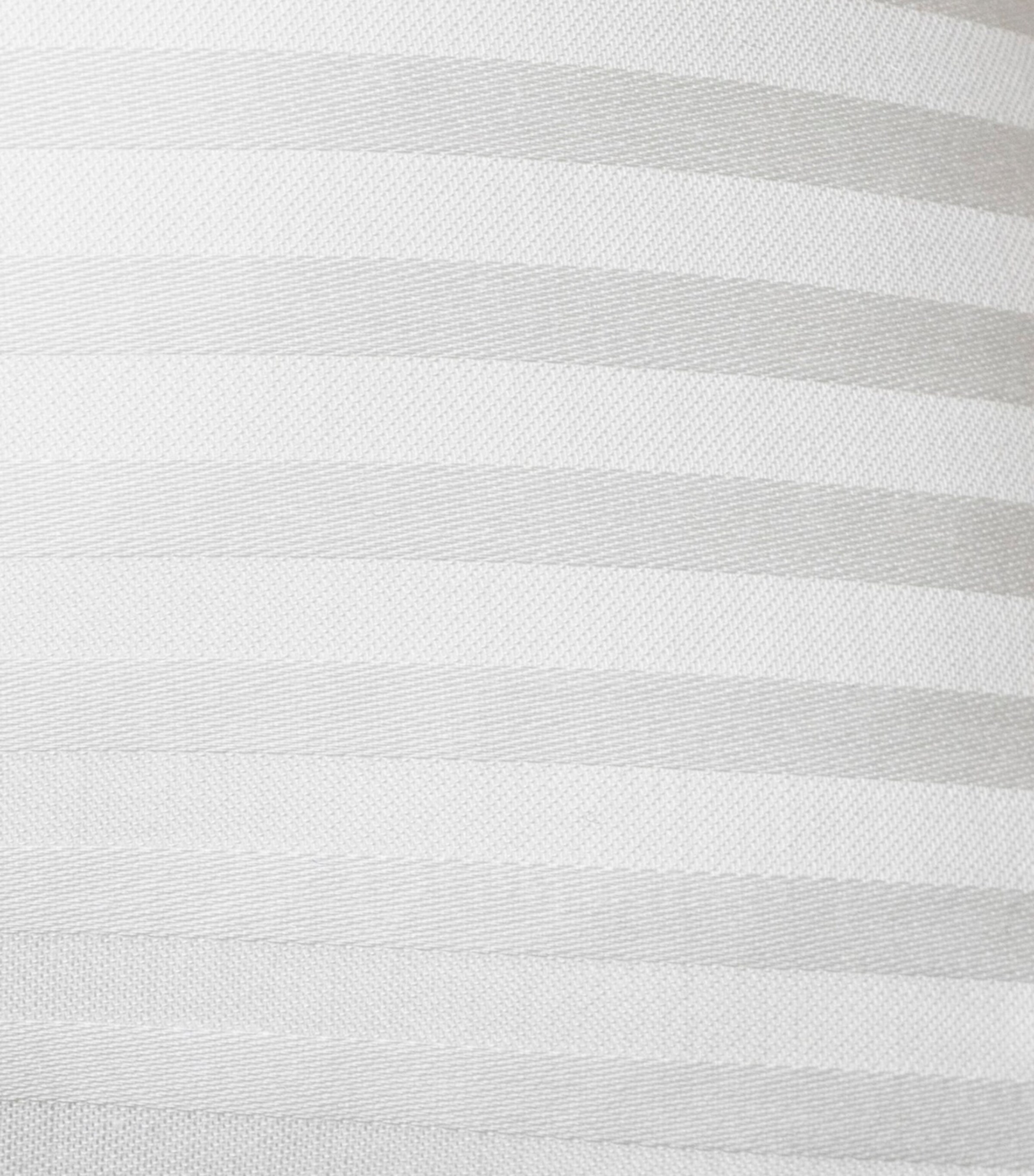 Frette Simple Nuvola Firm Pillow (40cm x 65cm) | Bedding | Pillows | Designers | Frette | Bedroom Frette Simple Nuvola Firm Pillow (40cm x 65cm) | Bedding | Pillows | Designers | Frette | Bedroom