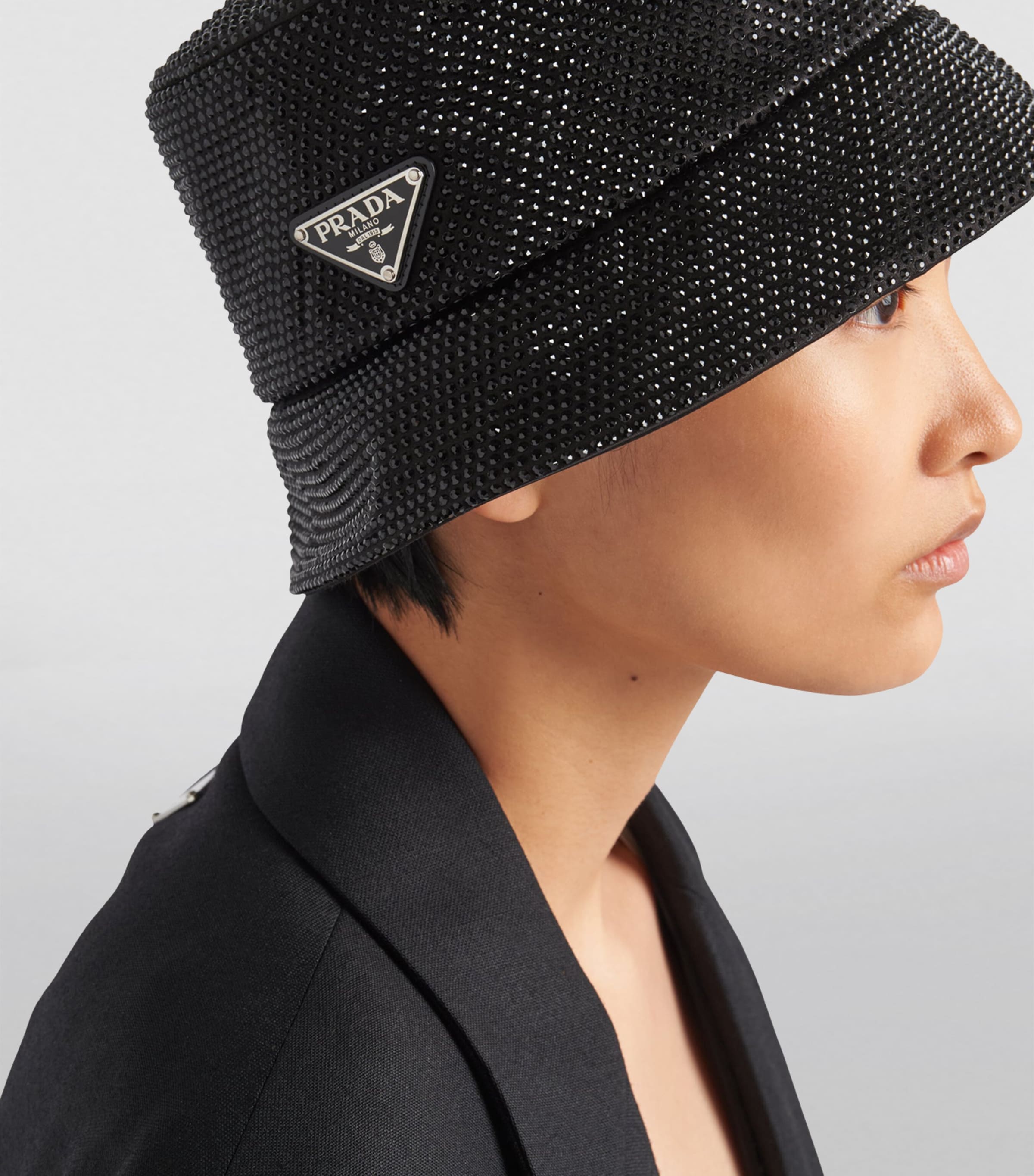 ハット PRADA CRYSTALS BUCKET HAT Prada Crystal-Embellished Bucket Hat - Black Hats