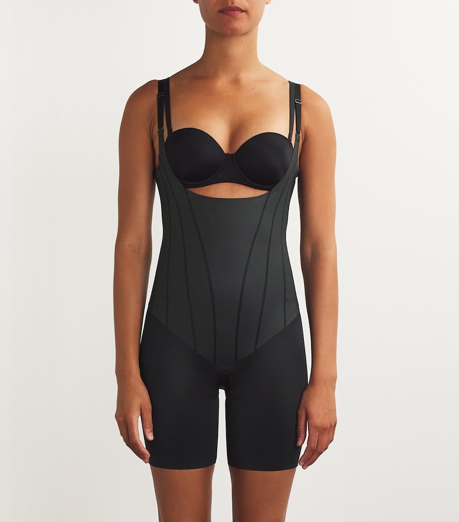 SPANXsupersculpt TotalContour Open-Bust Mid-Thigh Bodysuit VERY BLACK Image 2
