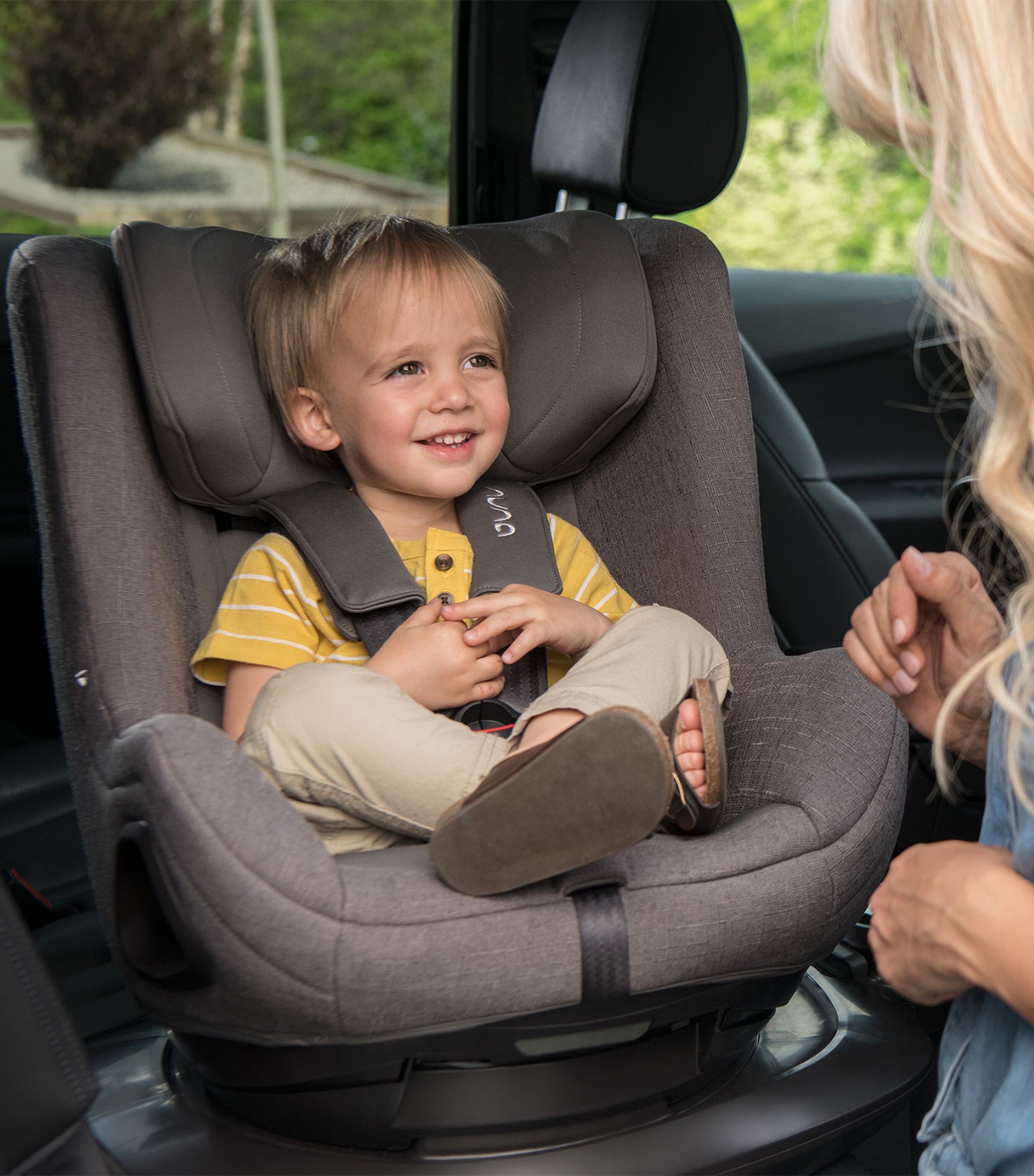 TODL Next Car Seat CAVIAR Image 4