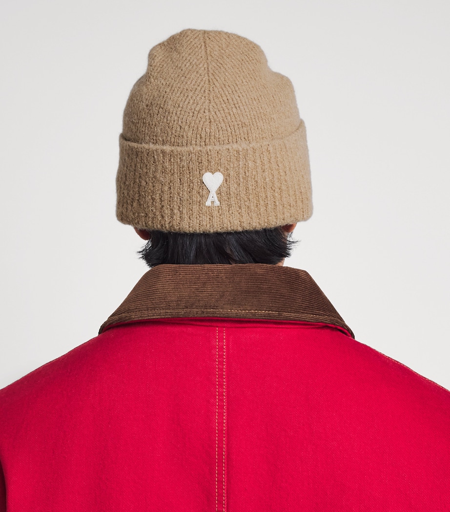 AMI Paris Ami de Coeur Beanie Bge Mastic/ecru Image 2