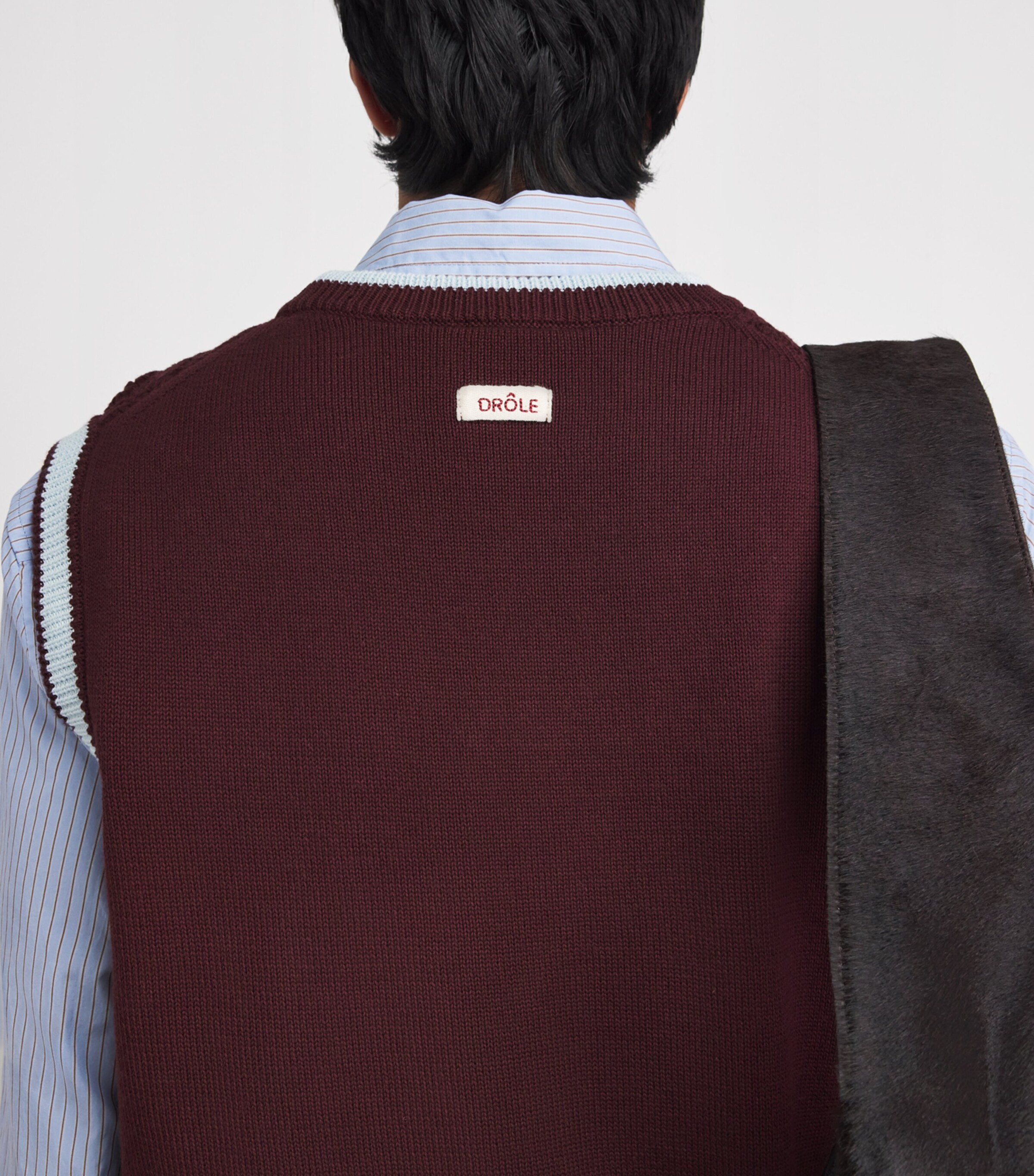 Drôle De Monsieur Mens Crochet Sweater Vest Red Image 3