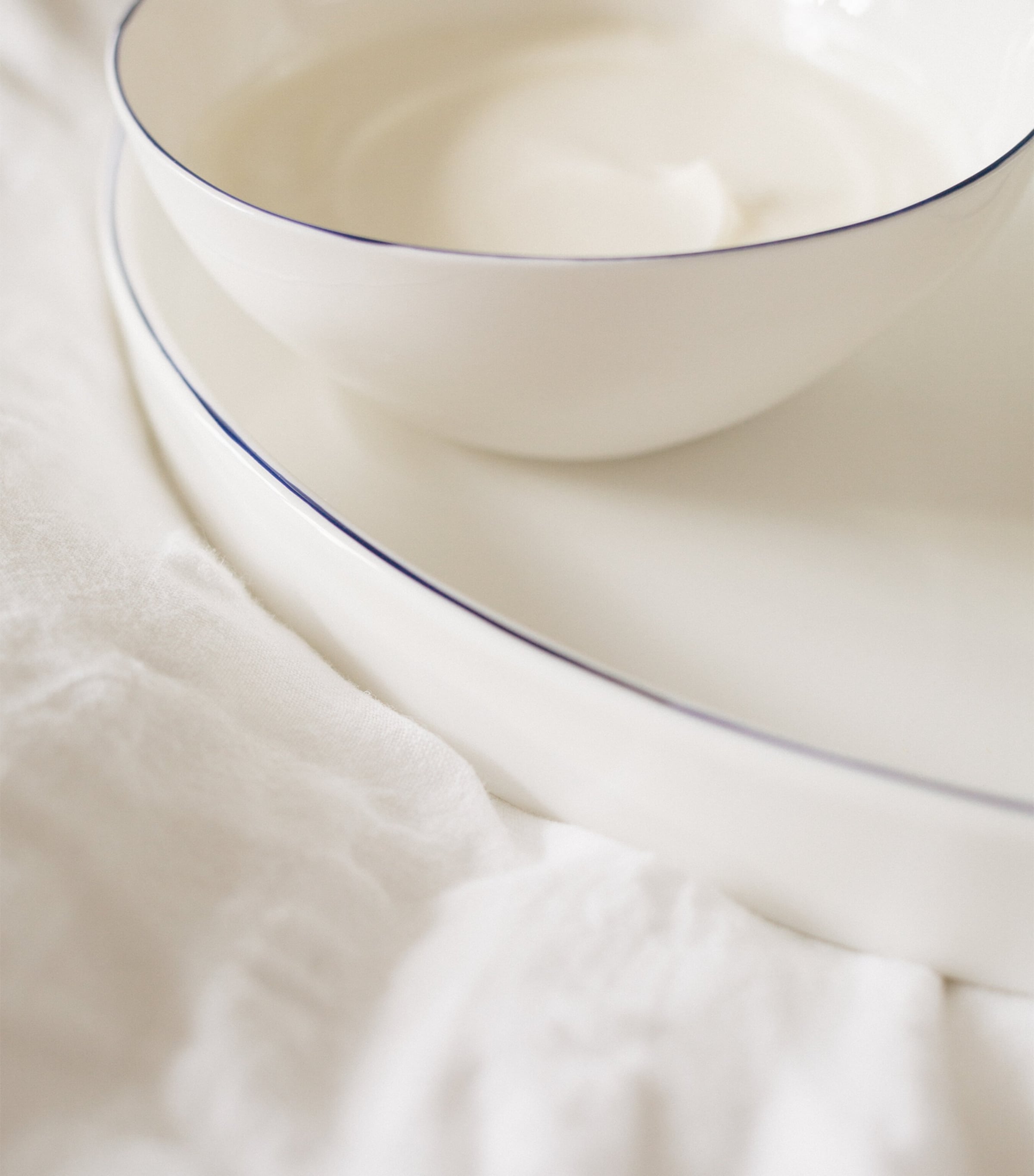 Fine Bone China Cobalt Round Tray (34cm) COBALT Image 3