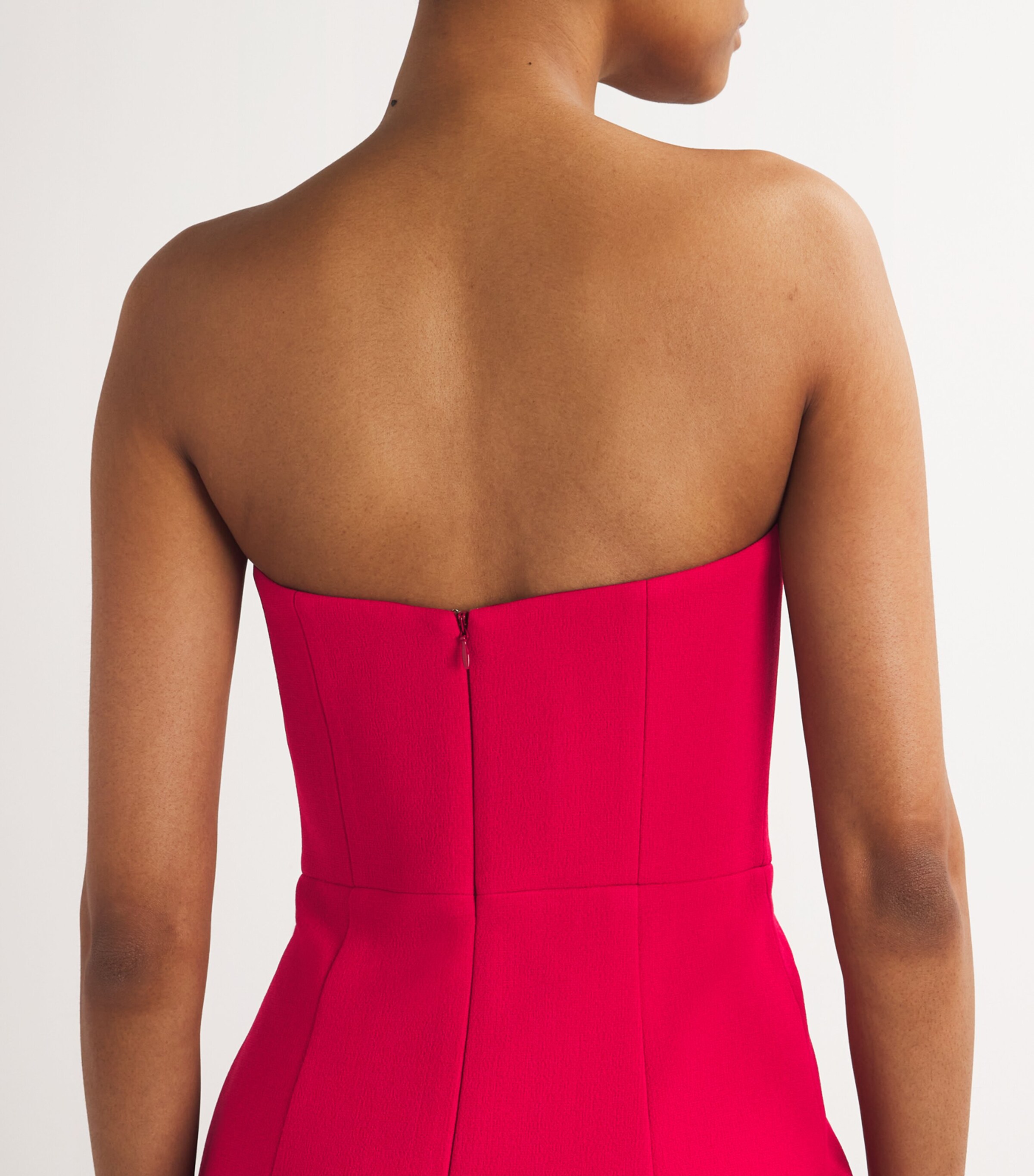 新作【Rebecca Vallance】Akari strapless crepe midi dress Akari embellished strapless crepe midi dress in red