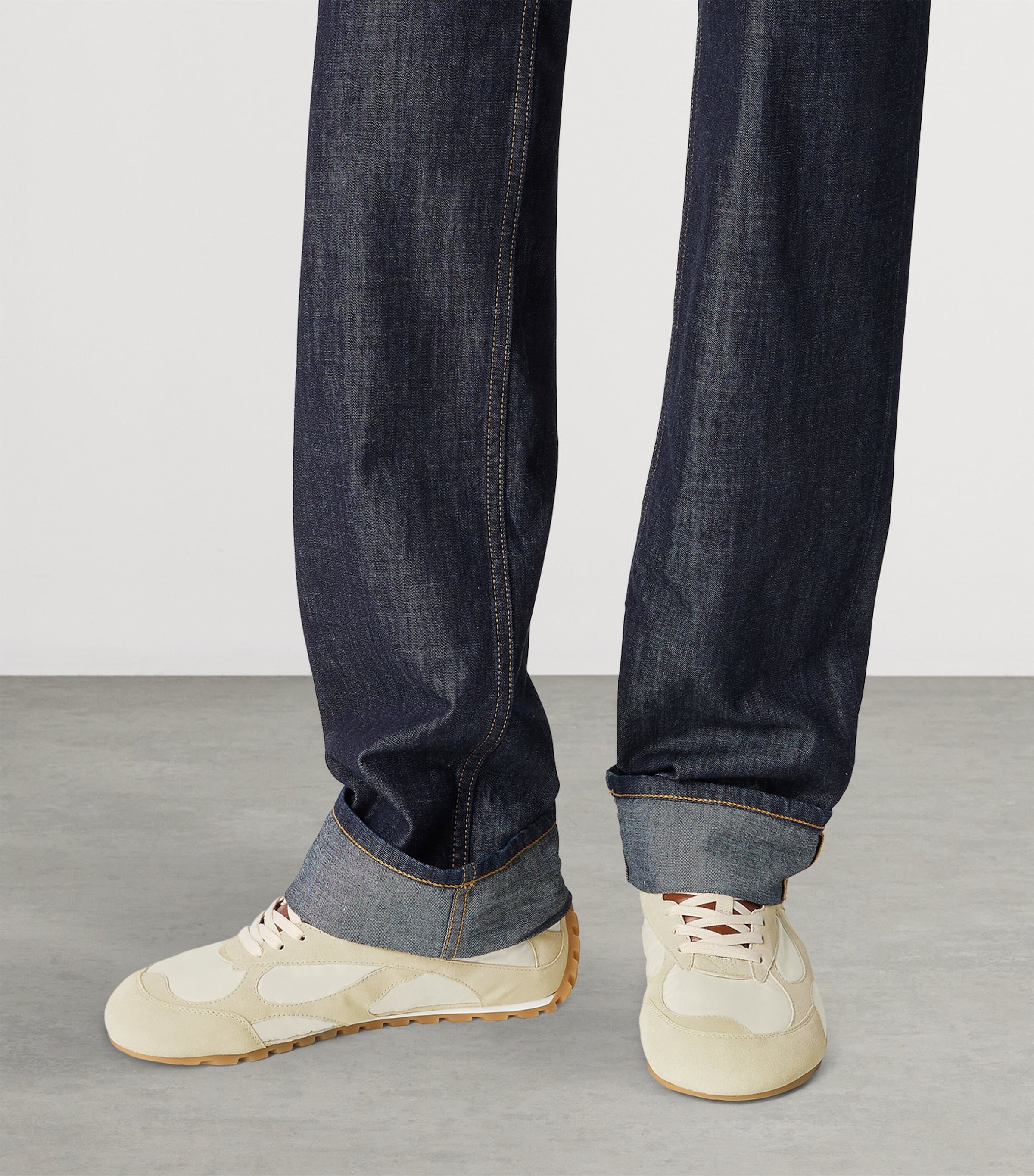 Orbit Sneakers 9321 Image 2