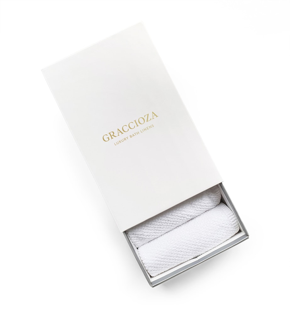 Set of 5 Bee Waffle Washcloths (30cm x 30cm) WHITE Image 1