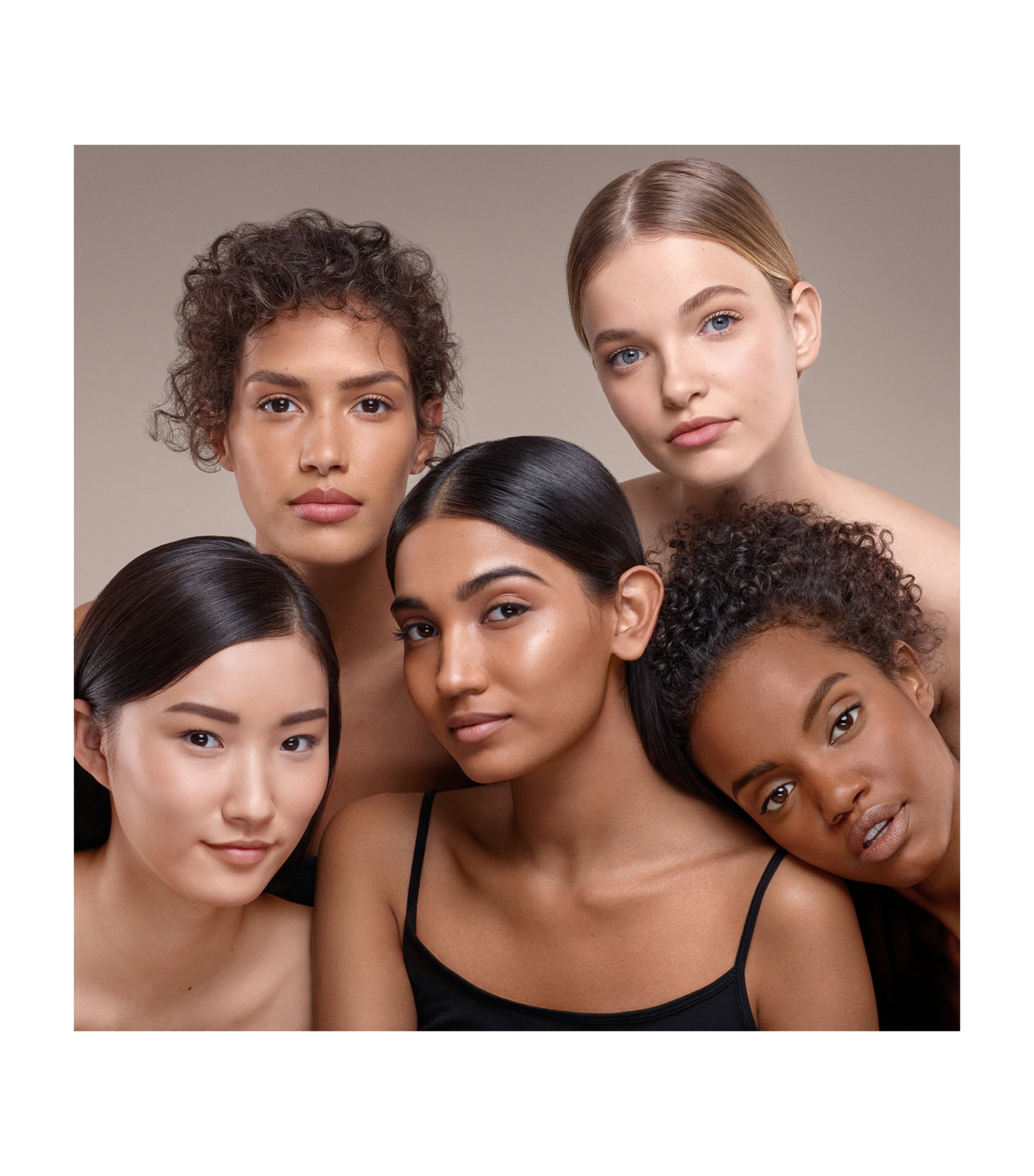 Skin Foundation Stick BEIGE Image 4