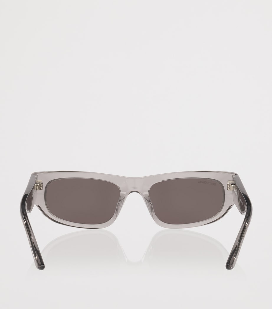 Rectangular Sunglasses 2600L8 Image 4