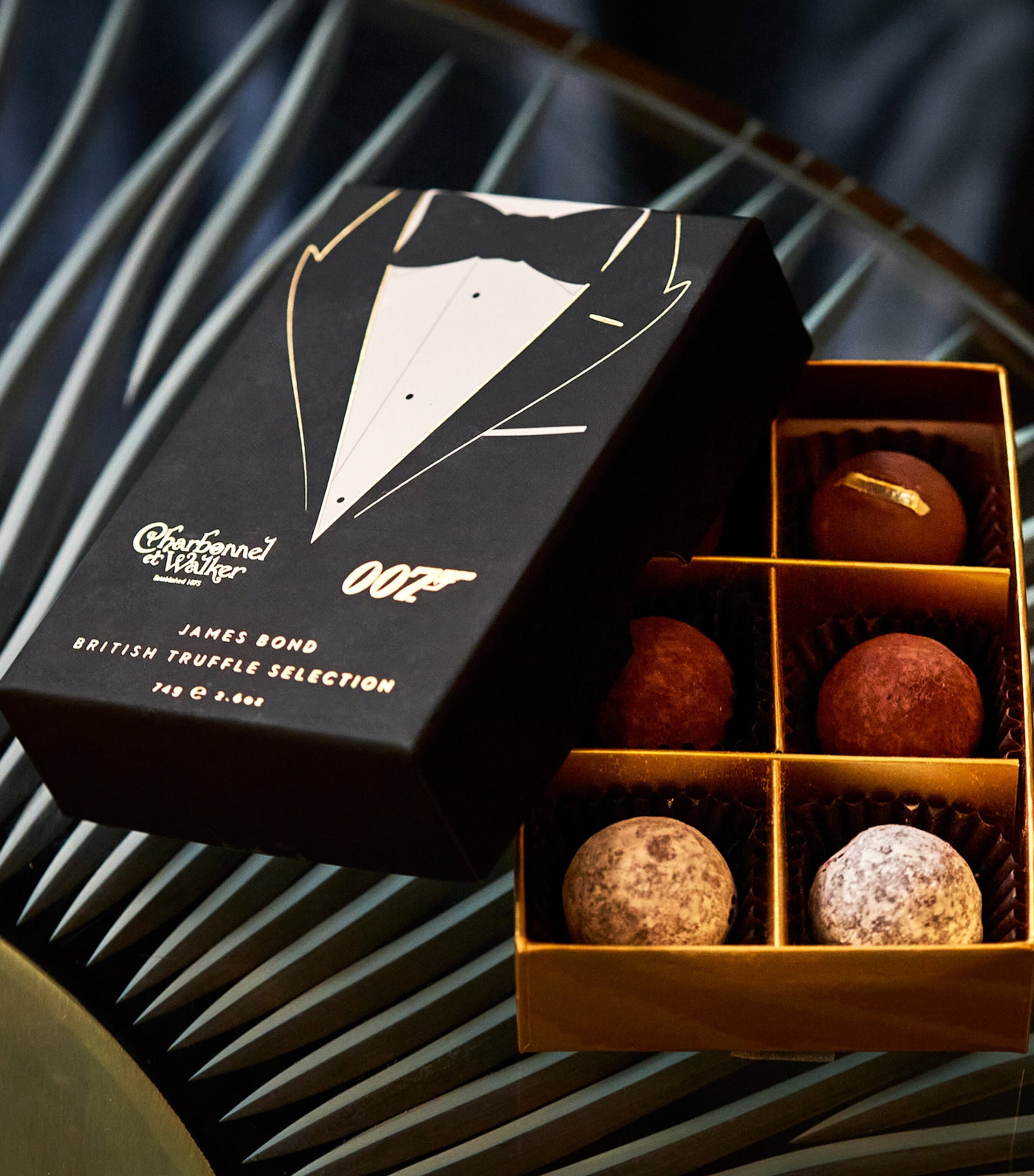 James Bond Tuxedo British Truffle Selection (74g) NO COLOUR Image 4