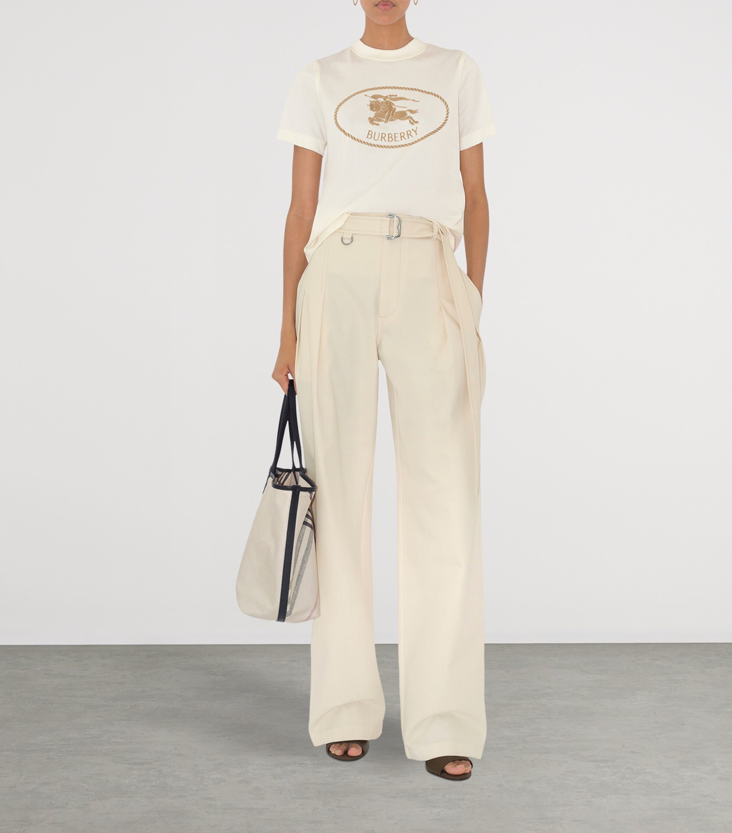 EDK Stamp T-Shirt CHALK Image 2