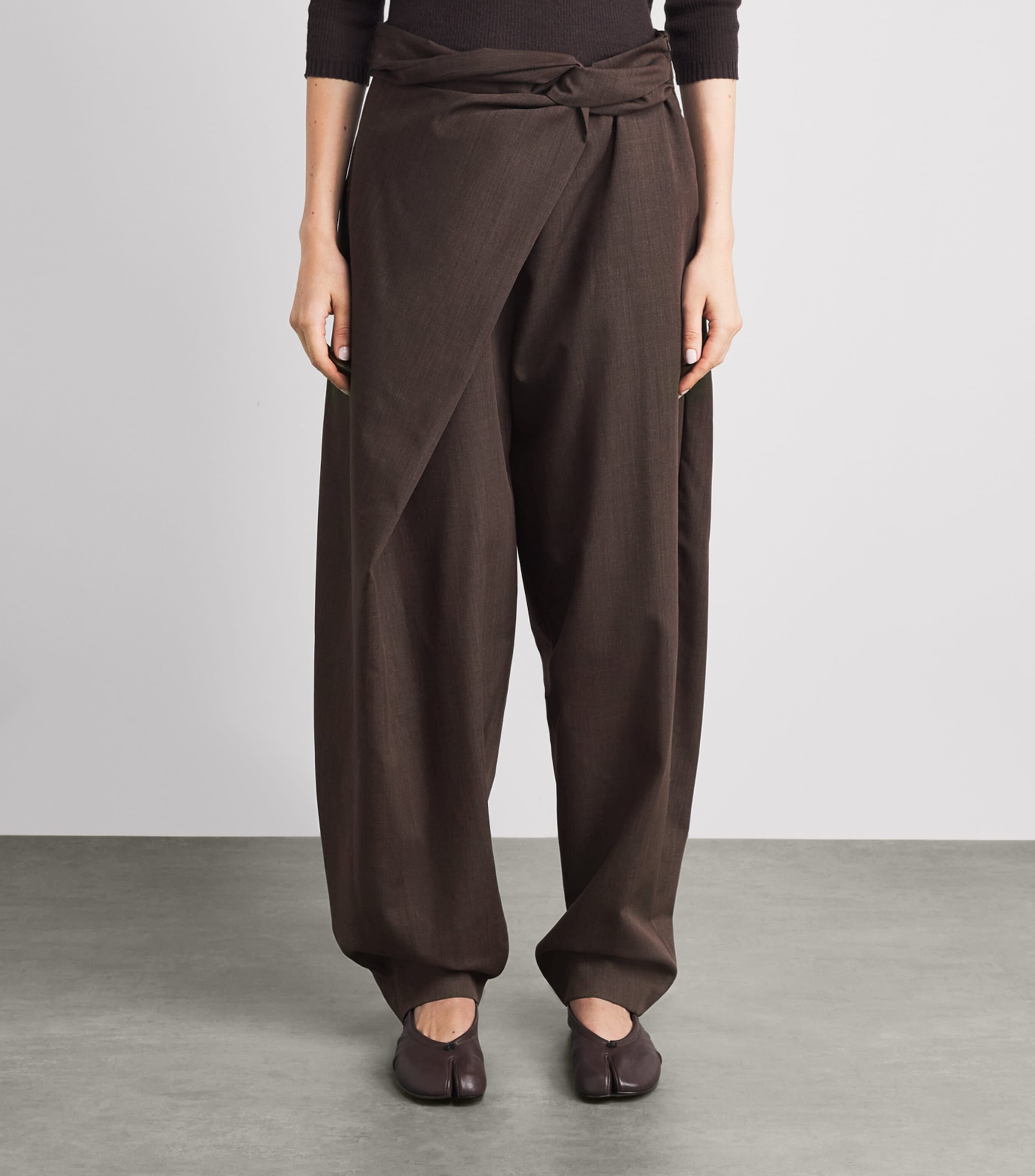 Róhe Womens Wool Sarong-Knot Trousers Dark Brown Image 4