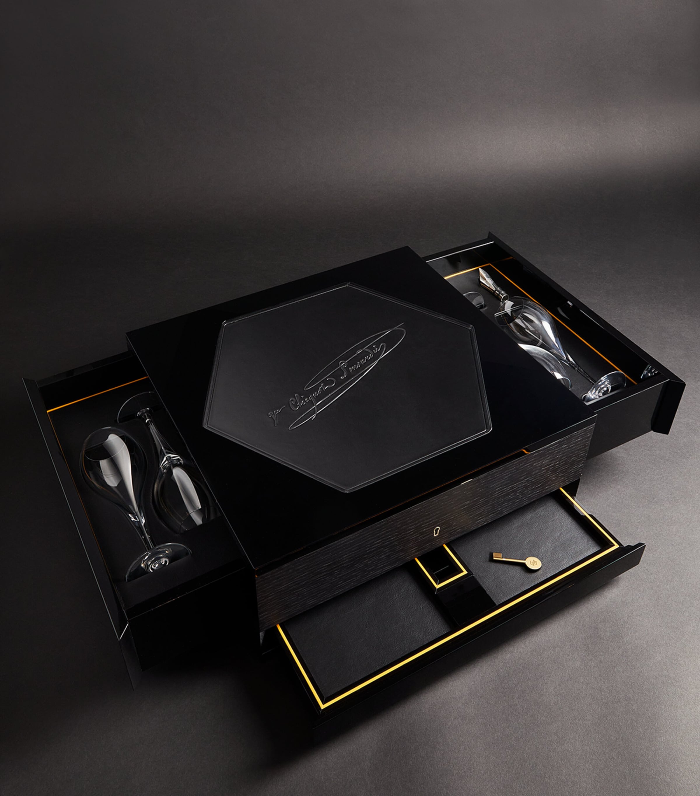 x Baccarat La Grande Dame Inkwell Champagne Case (6 x 75cl) - Champagne, France NO COLOUR Image 2