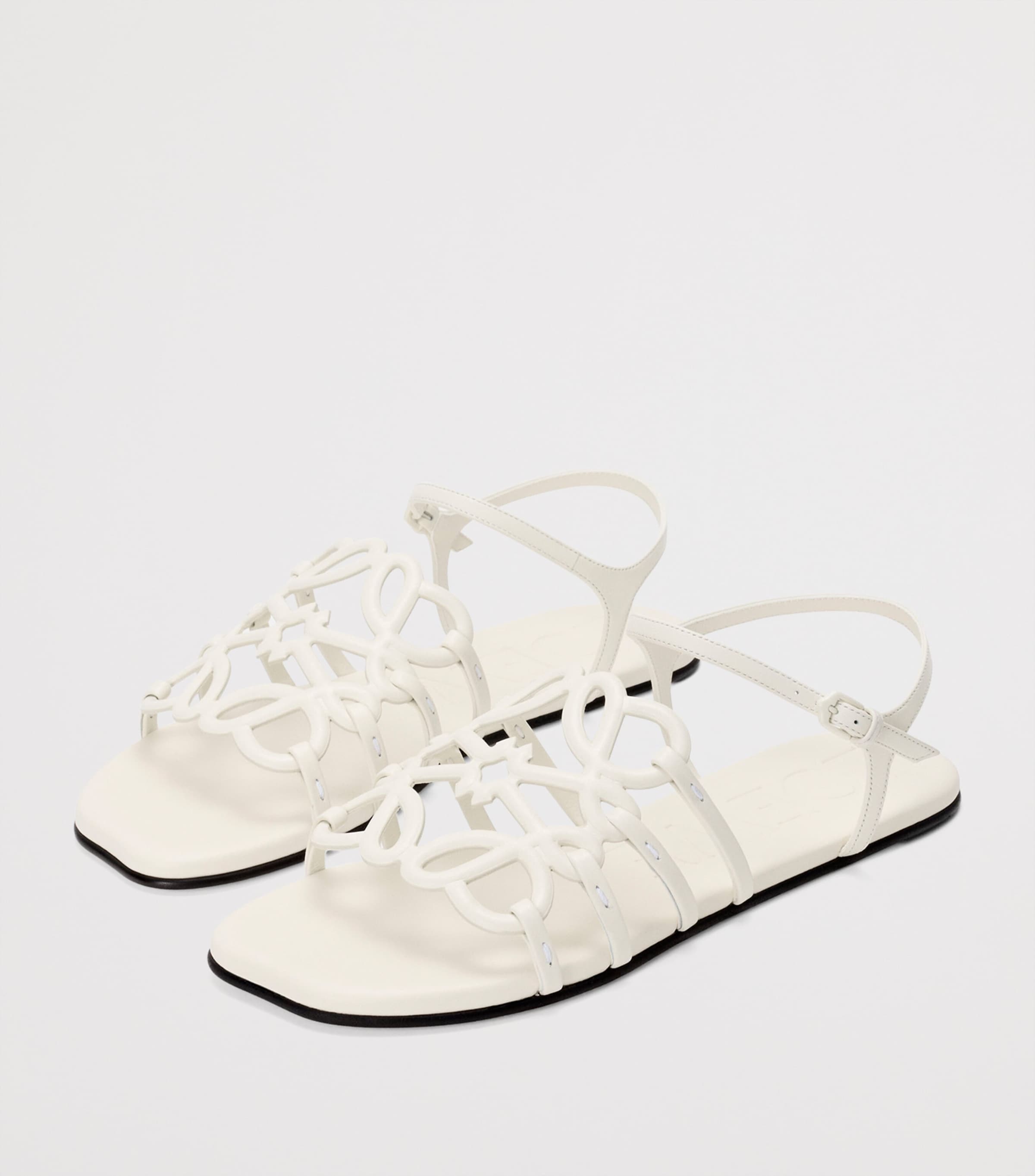 LOEWE x Paula's Ibiza Leather Petal Anagram Sandals White Image 2