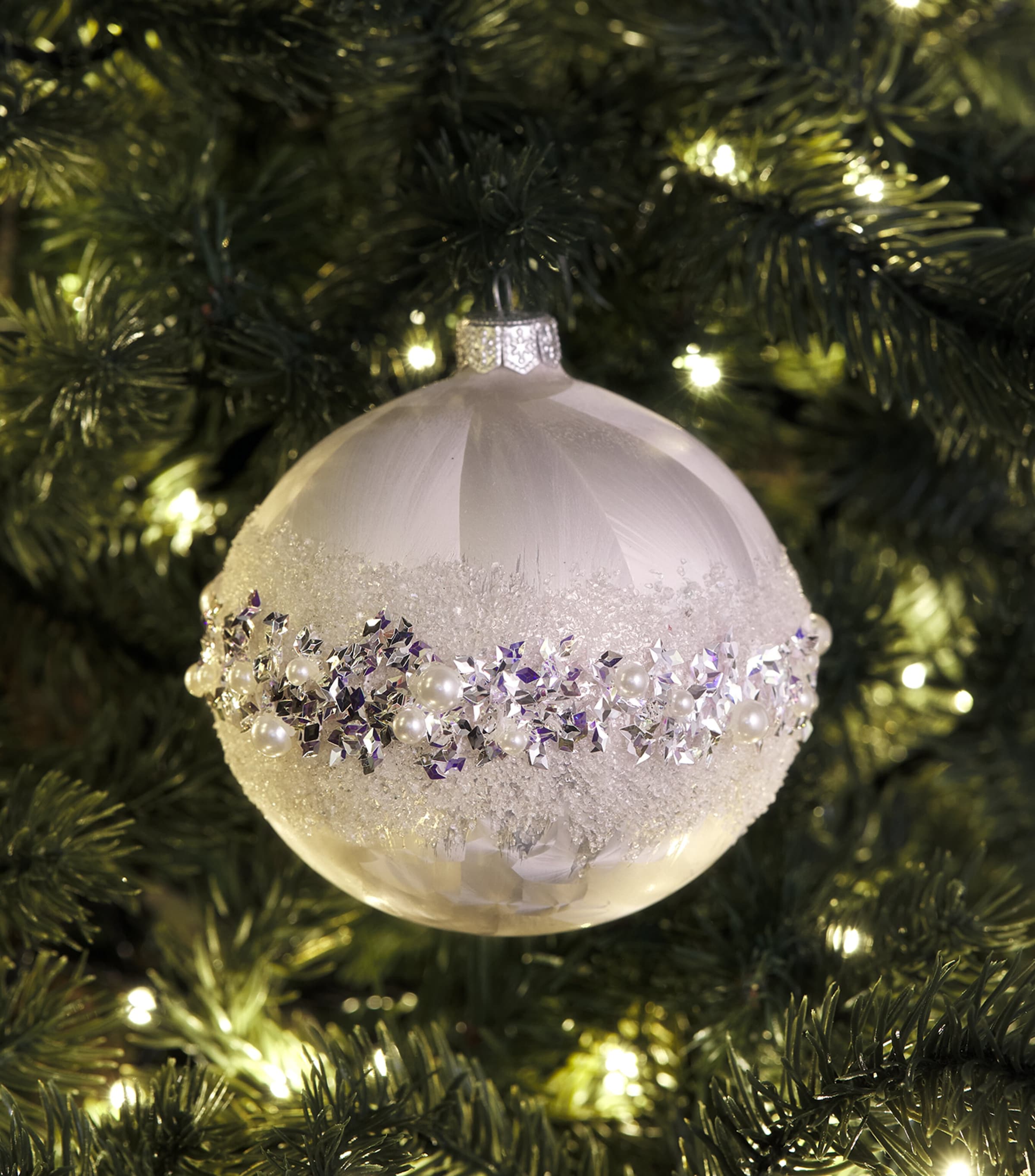 Harrods Sequin Cluster Bauble White Frost Effect Image 3