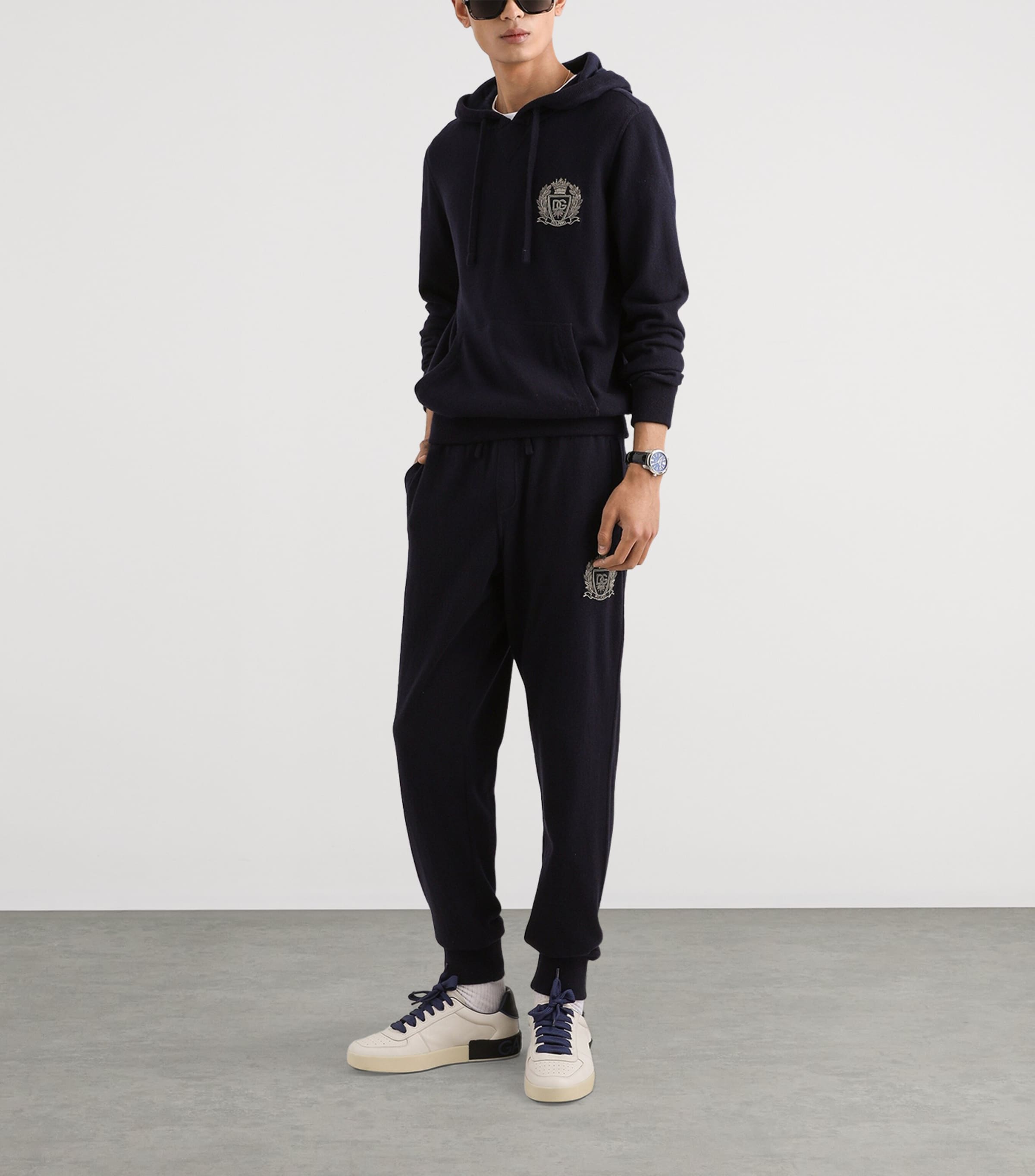 Cashmere Crest Hoodie B0665-VERY DARK Image 2