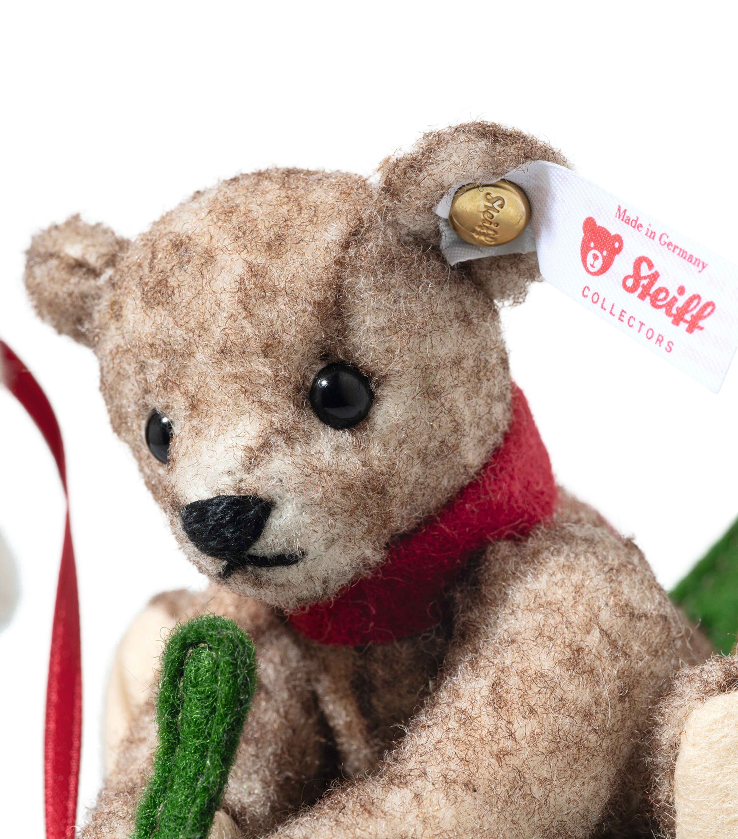 Steiff Mama Bear and Child Christmas Express Set | Harrods UK