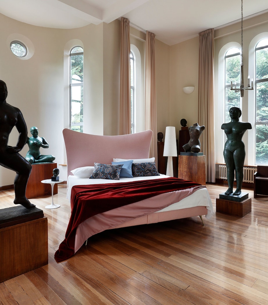 Amelia Nº4 Bed PINK Image 3