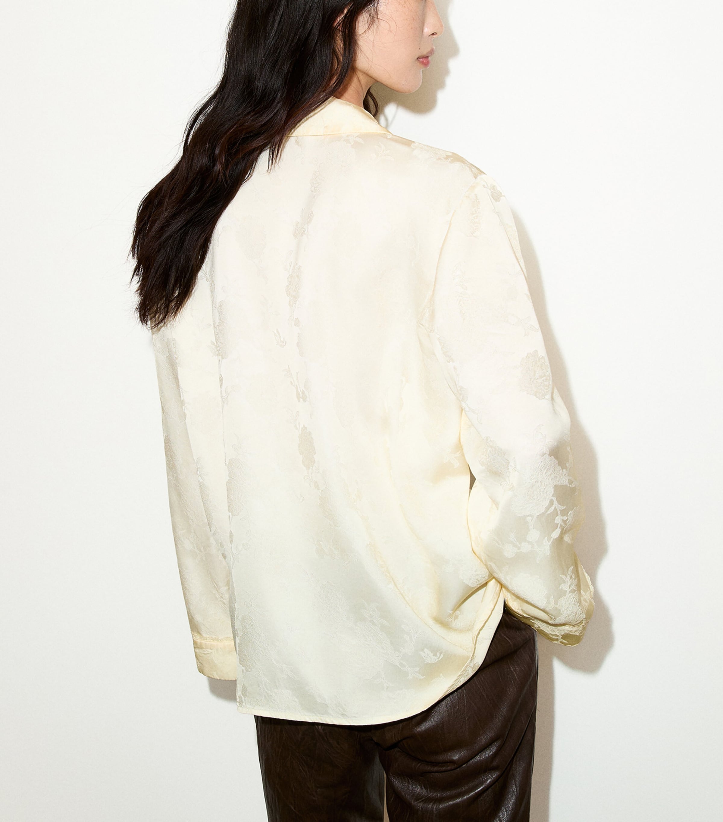 MAX&Co. Womens Lace-Trim Shirt Banana Image 4