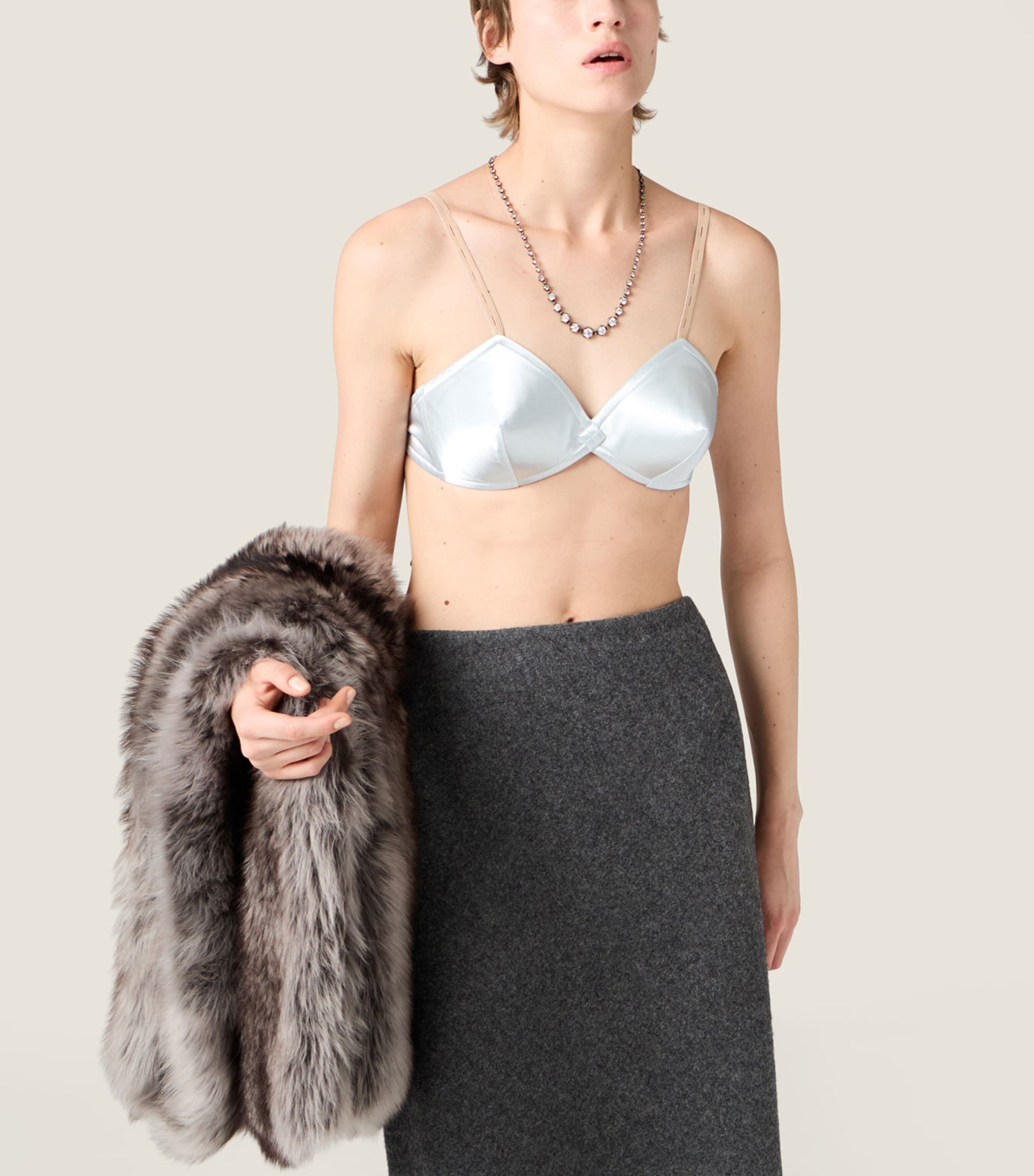 Satin Bra F0M10 Image 4