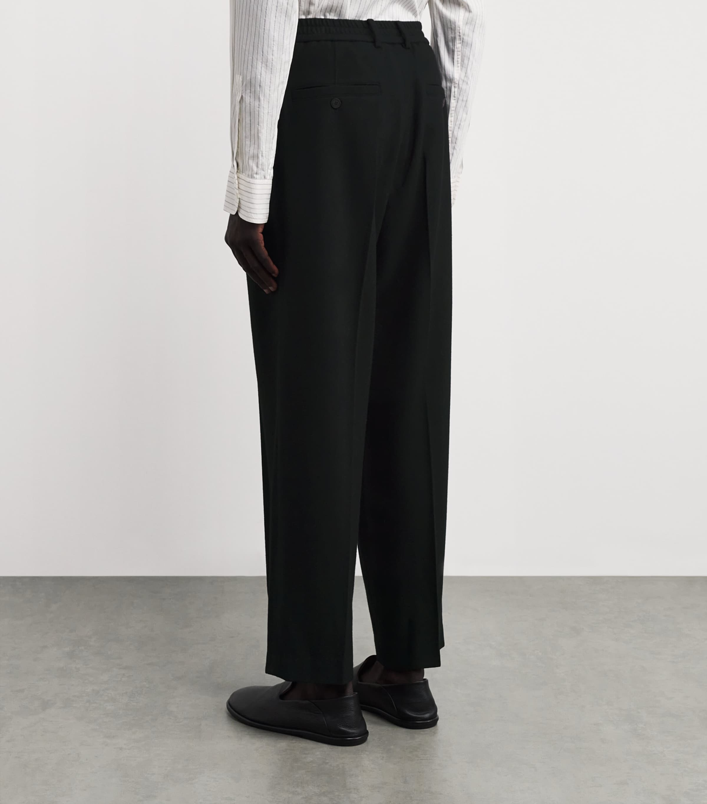 Wool Pleated Trousers BLACK Image 4