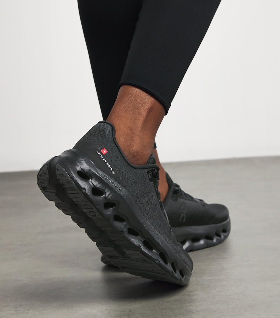 Cloudtilt Trainers ECLIPSE | BLACK Image 2