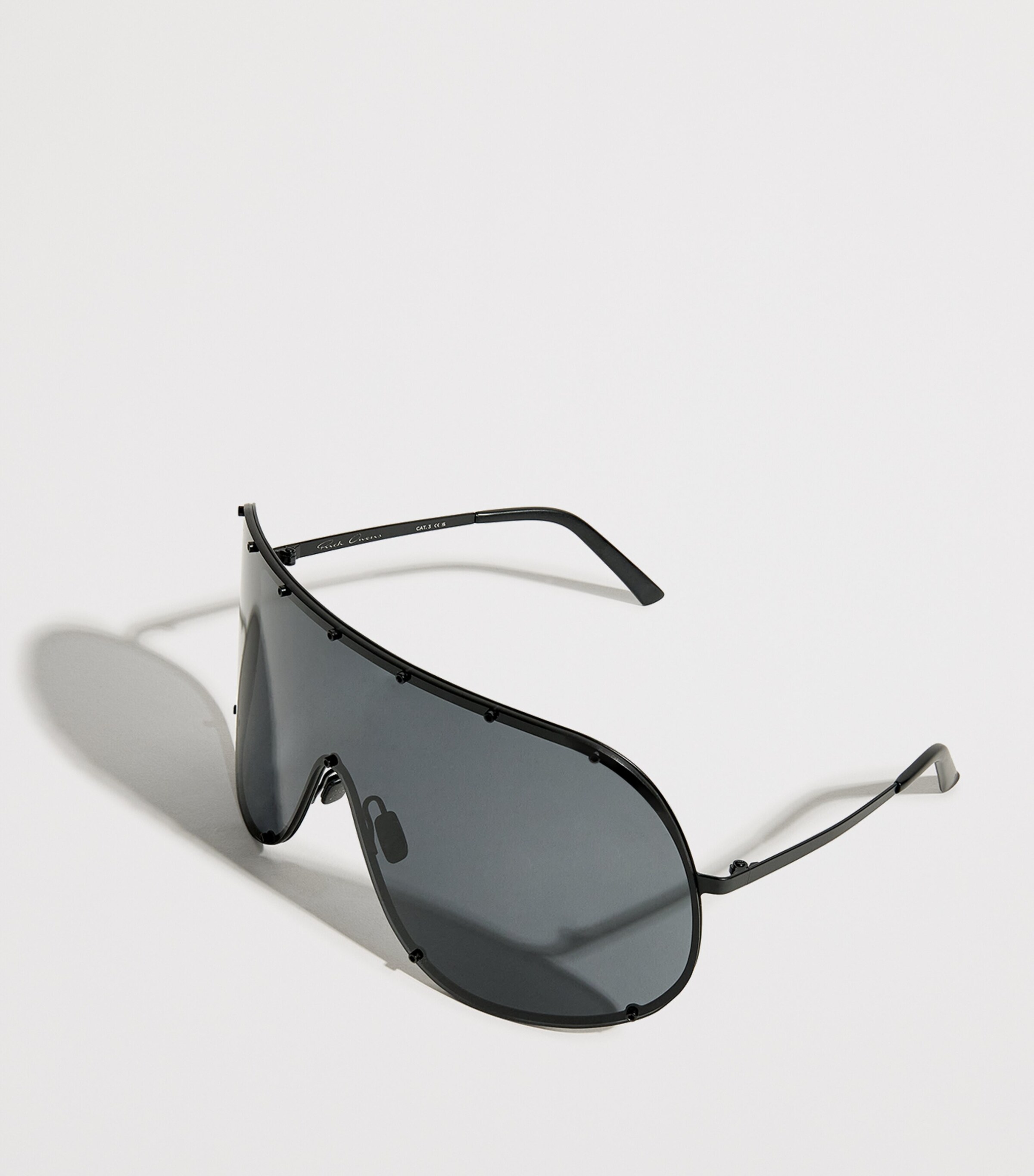 Rick Owens Steel Shield Sunglasses Blk Tmpl/blk Image 2
