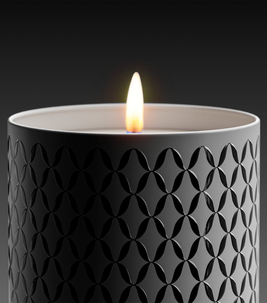 Commune Nymphaea Lux Scented Candle Image 3