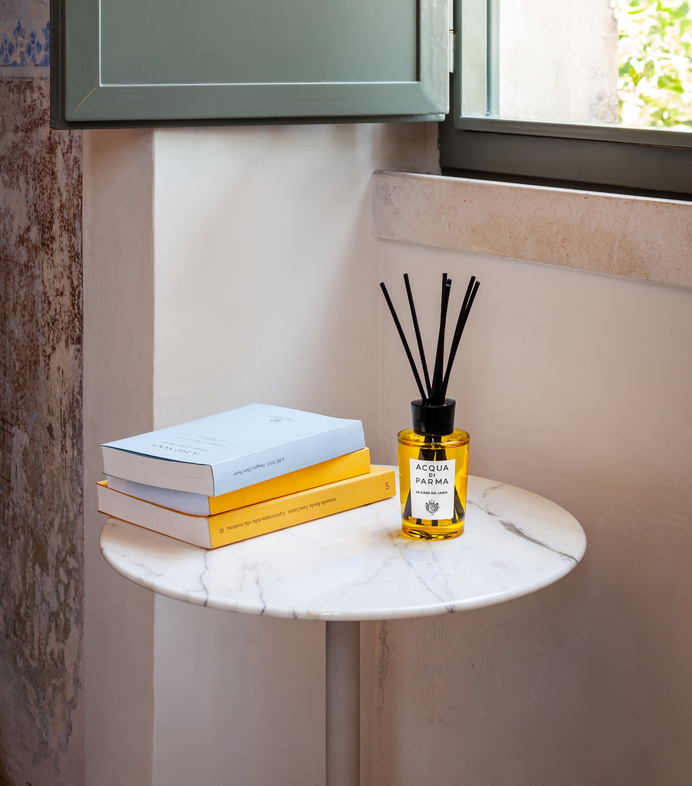 La Casa Sul Lago Diffuser (180ml) NO COLOUR Image 5