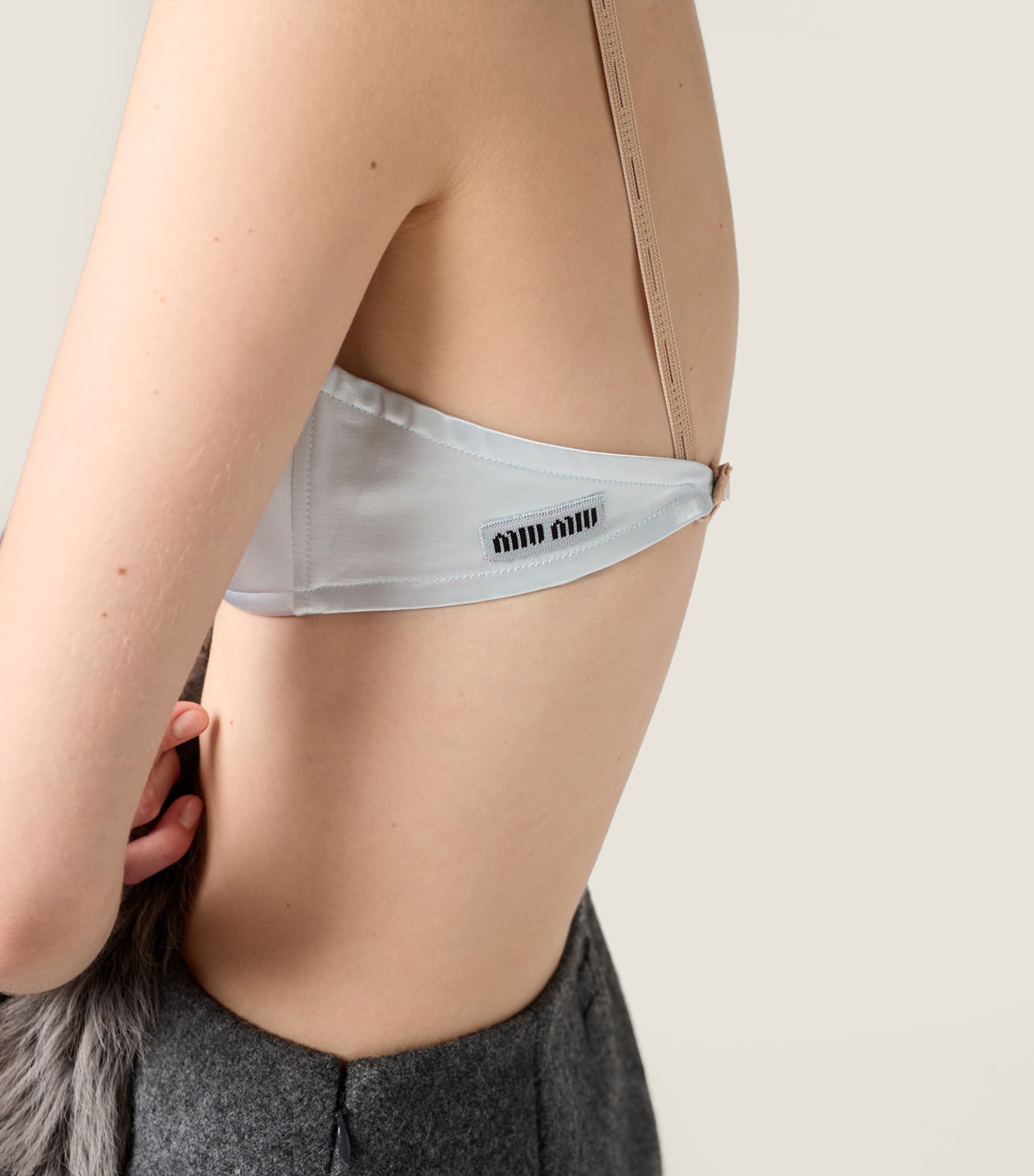 Satin Bra F0M10 Image 5