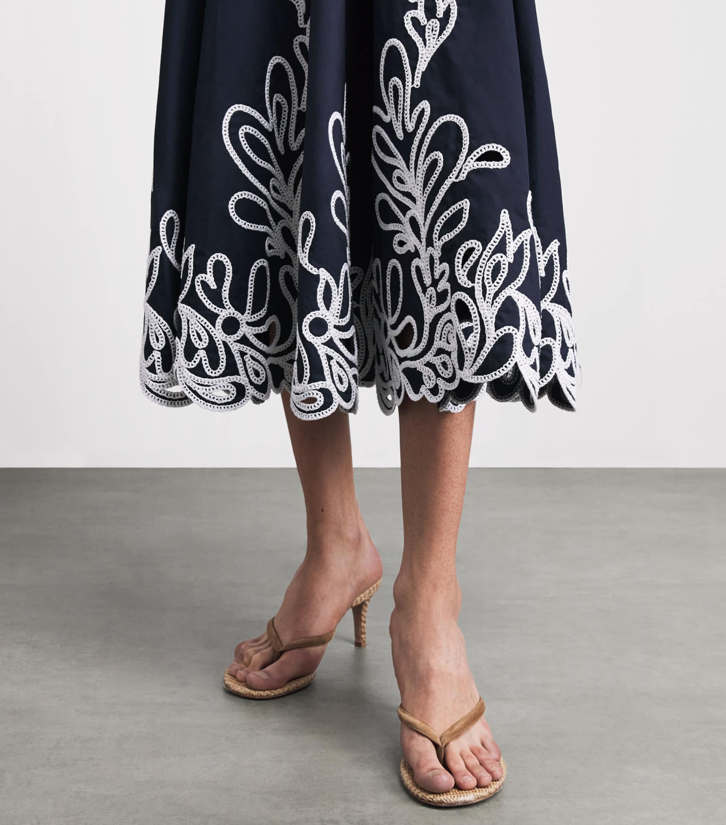 Cinq A Sept Womens Cotton Poplin Paisley Bloom Dama Midi Dress Navy/white Image 5