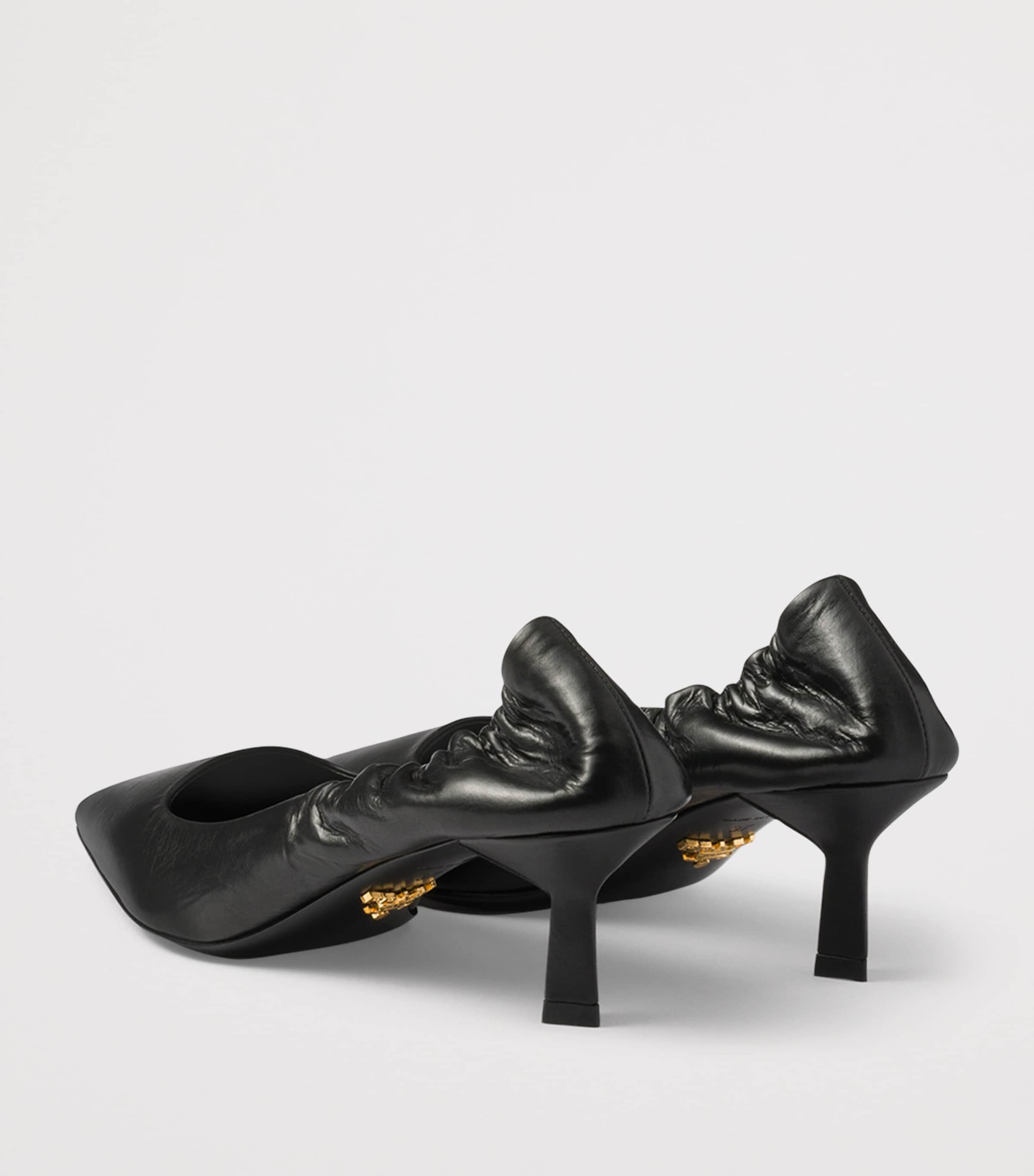 Prada Patent Leather Pointed Pumps 55 Black Image 5