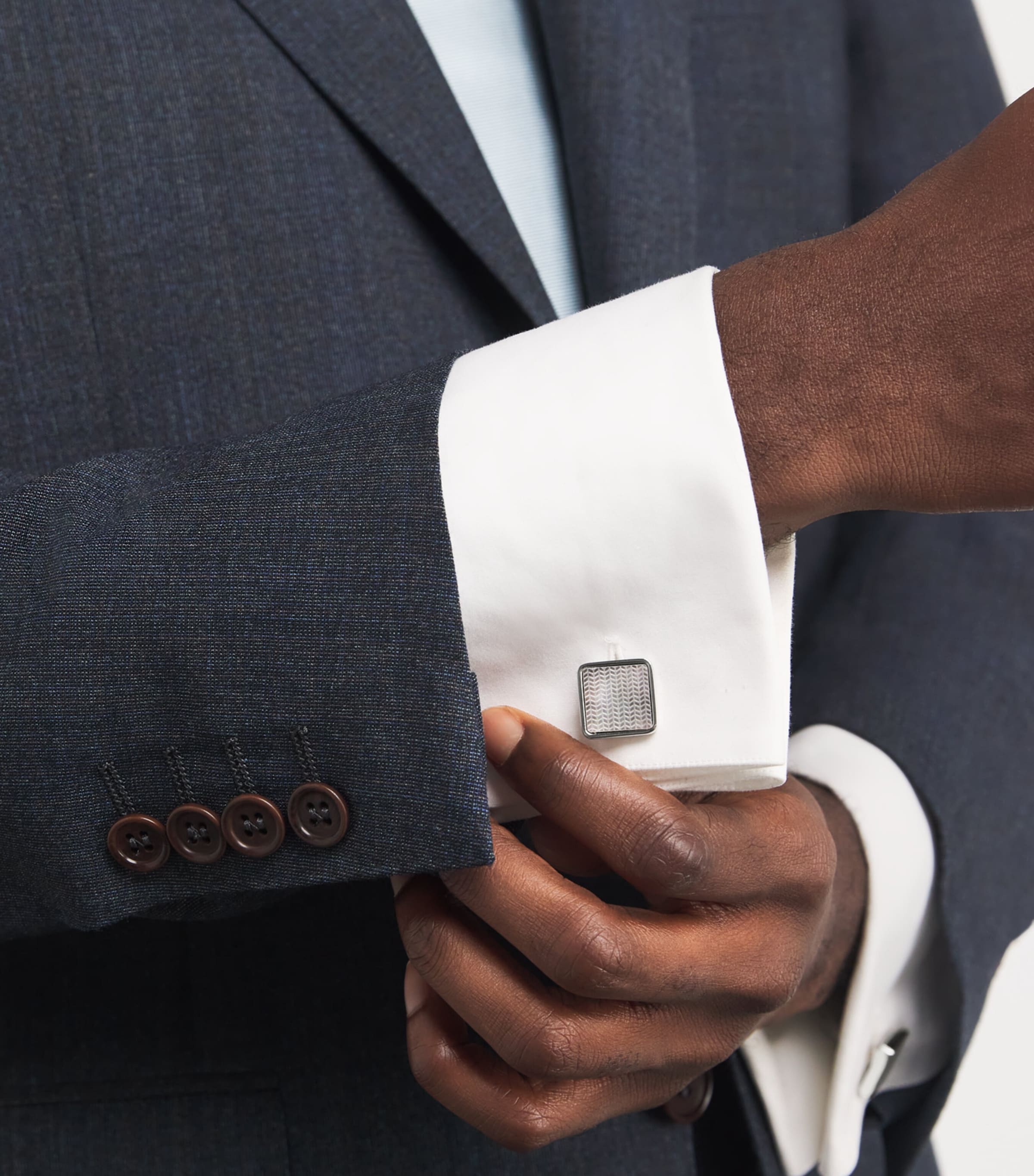 Babette Wasserman Mother-Of-Pearl Herringbone Cufflinks Silver Image 5