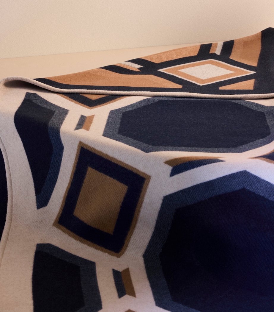 Wool-Cashmere Deco 003 Throw (135cm x 220cm) 8E30 - BLUE/CREAM Image 4