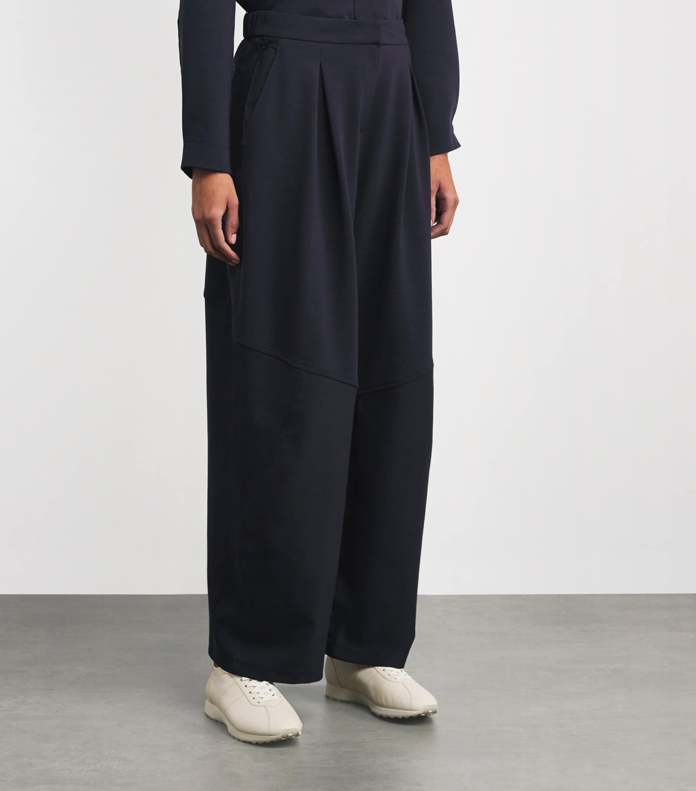 Twisted Wide-Leg Trousers NAVY Image 3
