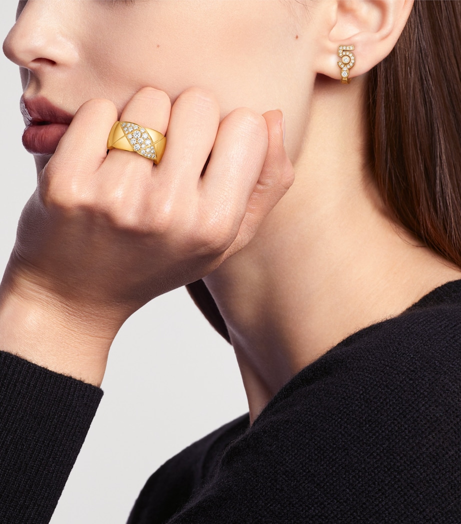 CHANEL Yellow Gold and Diamond Coco Crush Ring Yellow Image 2