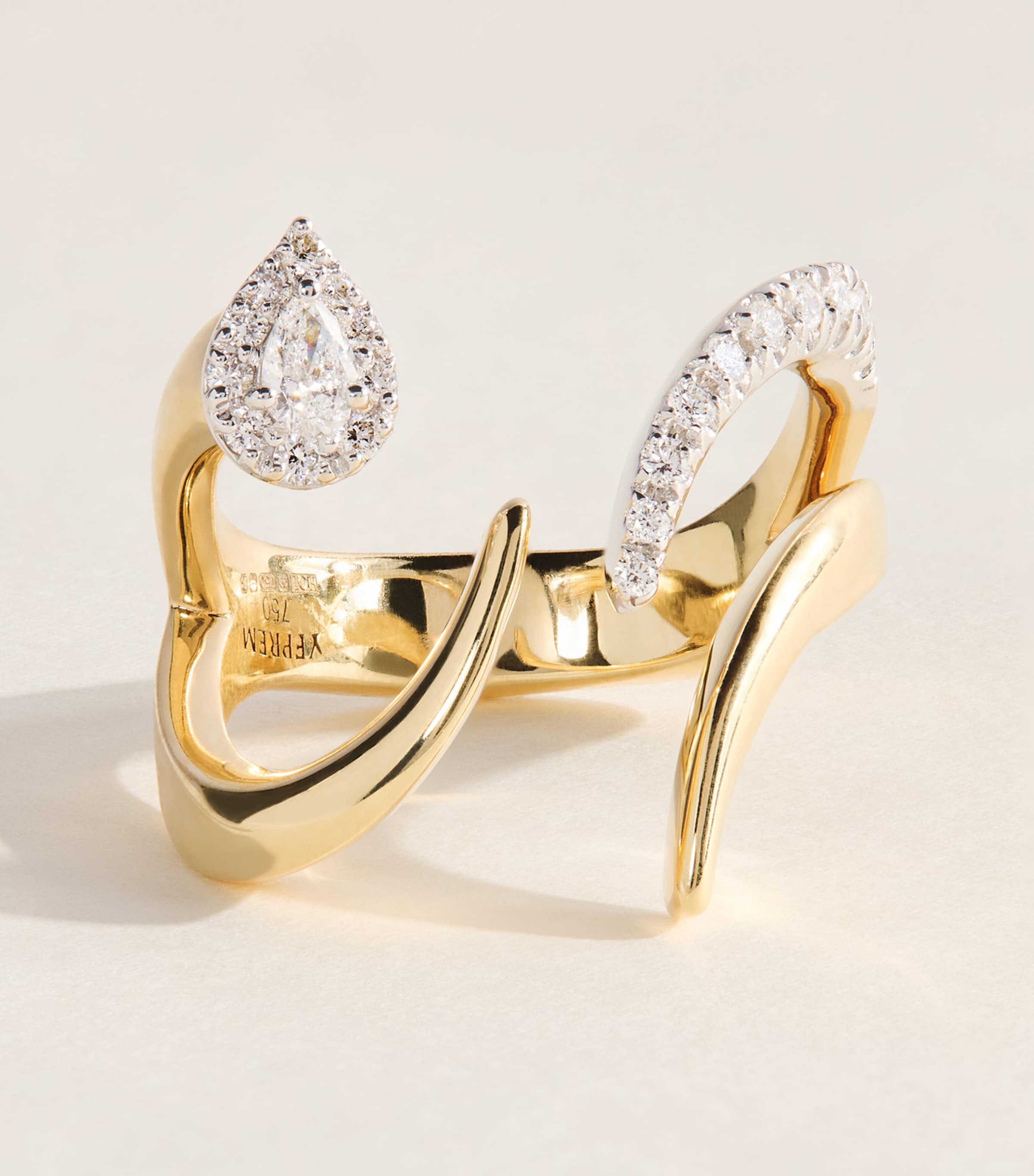 Yeprem Mixed Gold And Diamond Golden Strada Ring