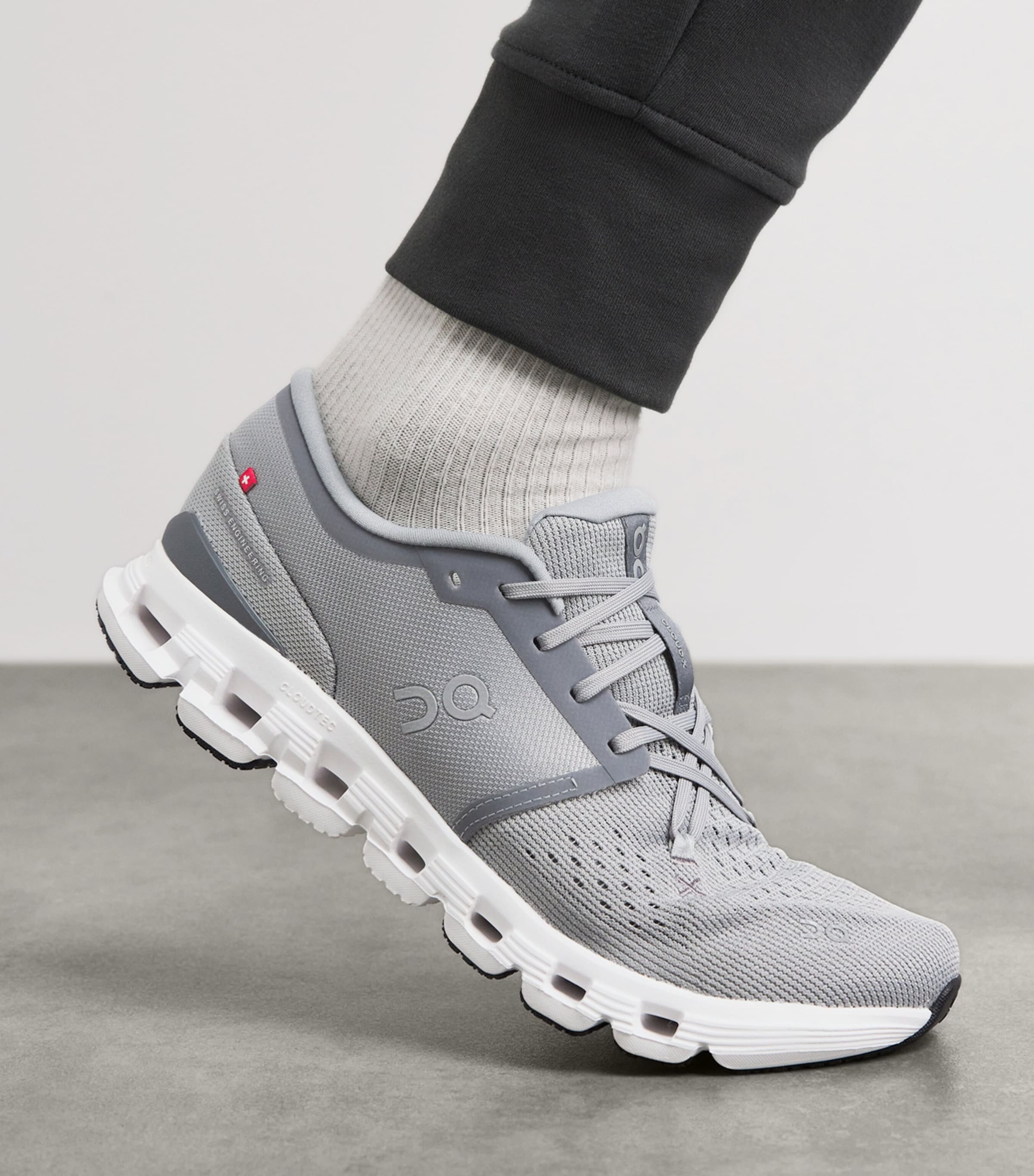 On Mens Cloud X 4 Trainers Alloy | Ivory Image 6