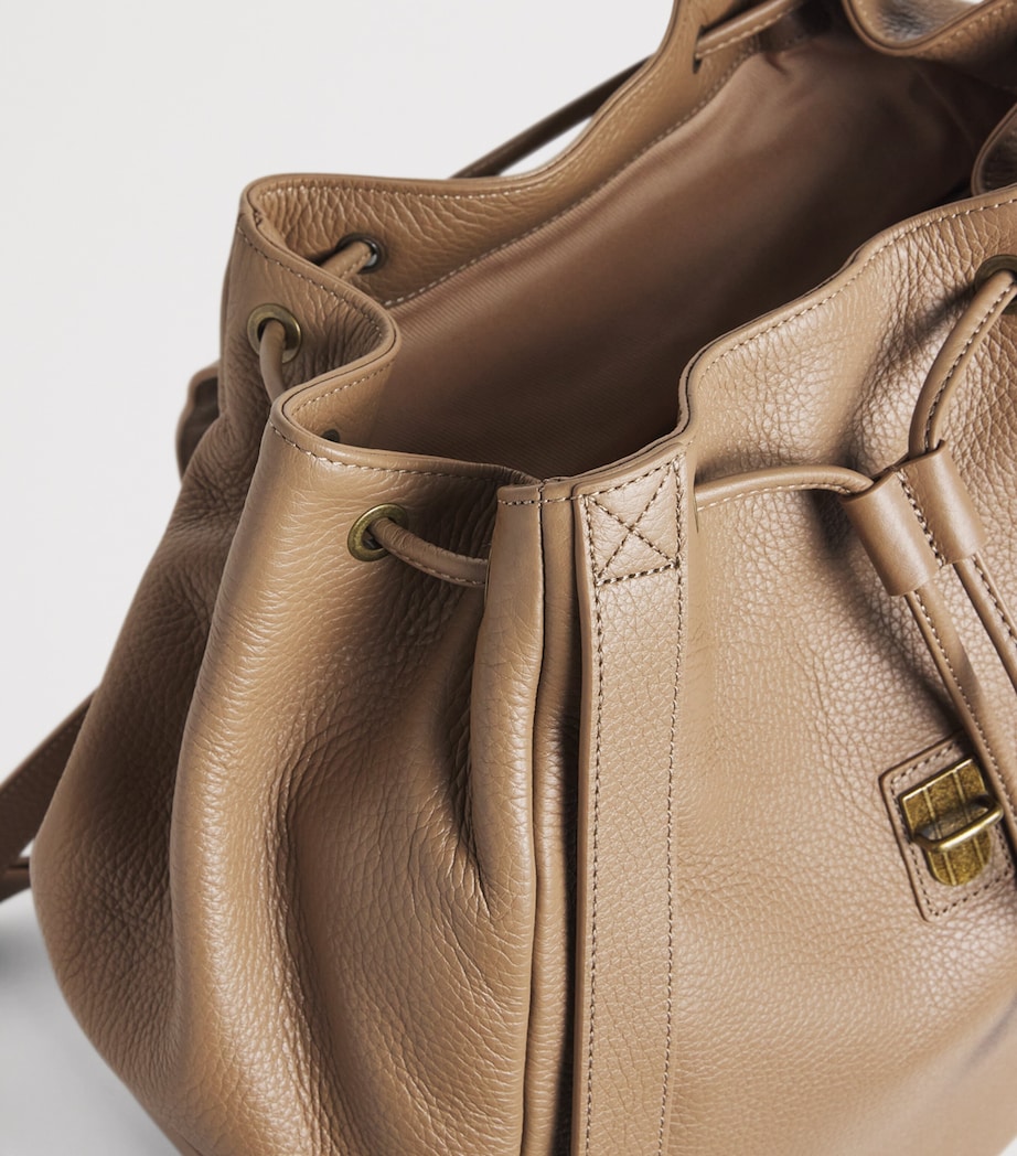 Pebbled Leather Backpack U6166 Image 6