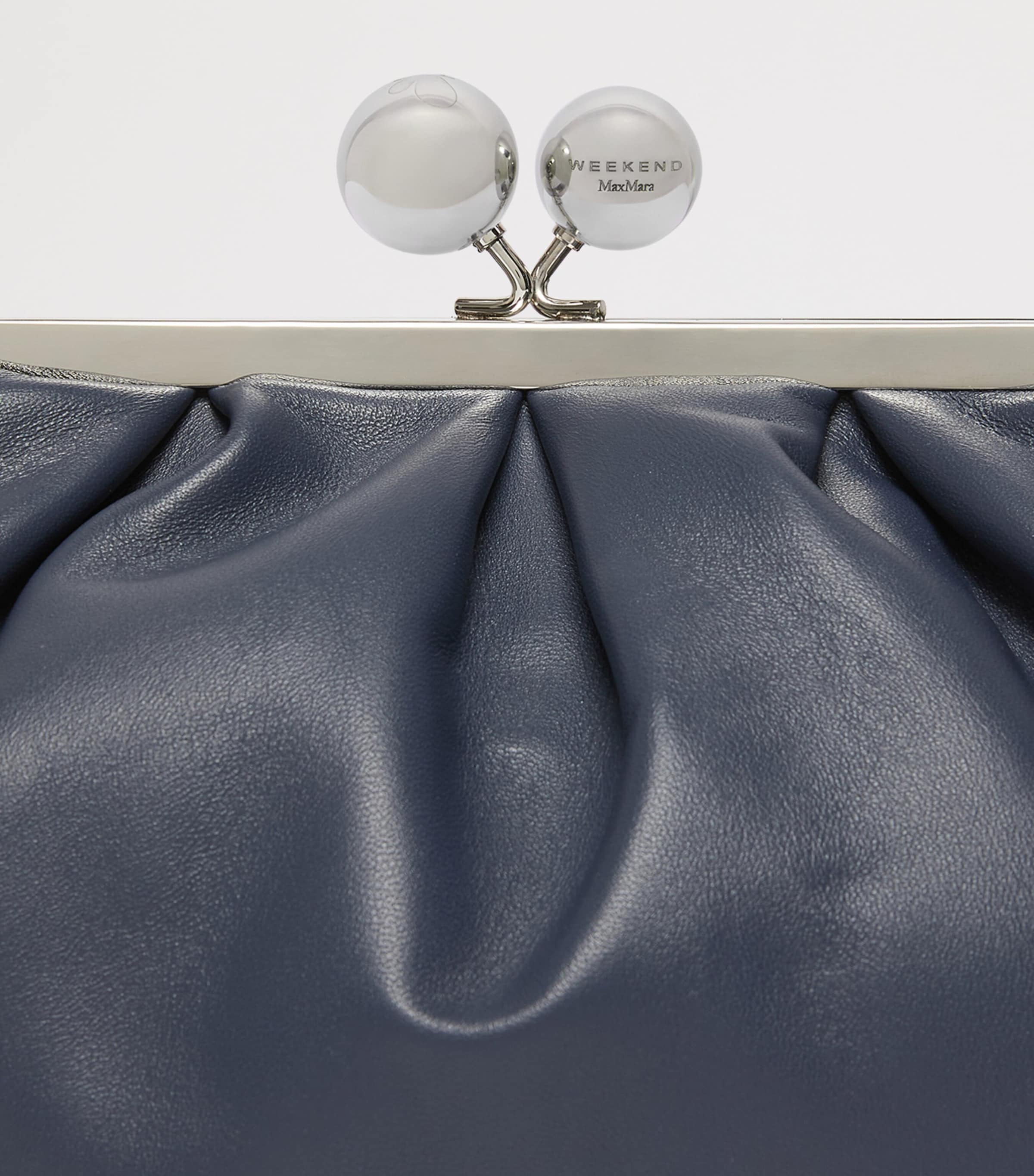 Weekend Max Mara Medium Leather Pasticcino Clutch Bag Ultramarine Image 6