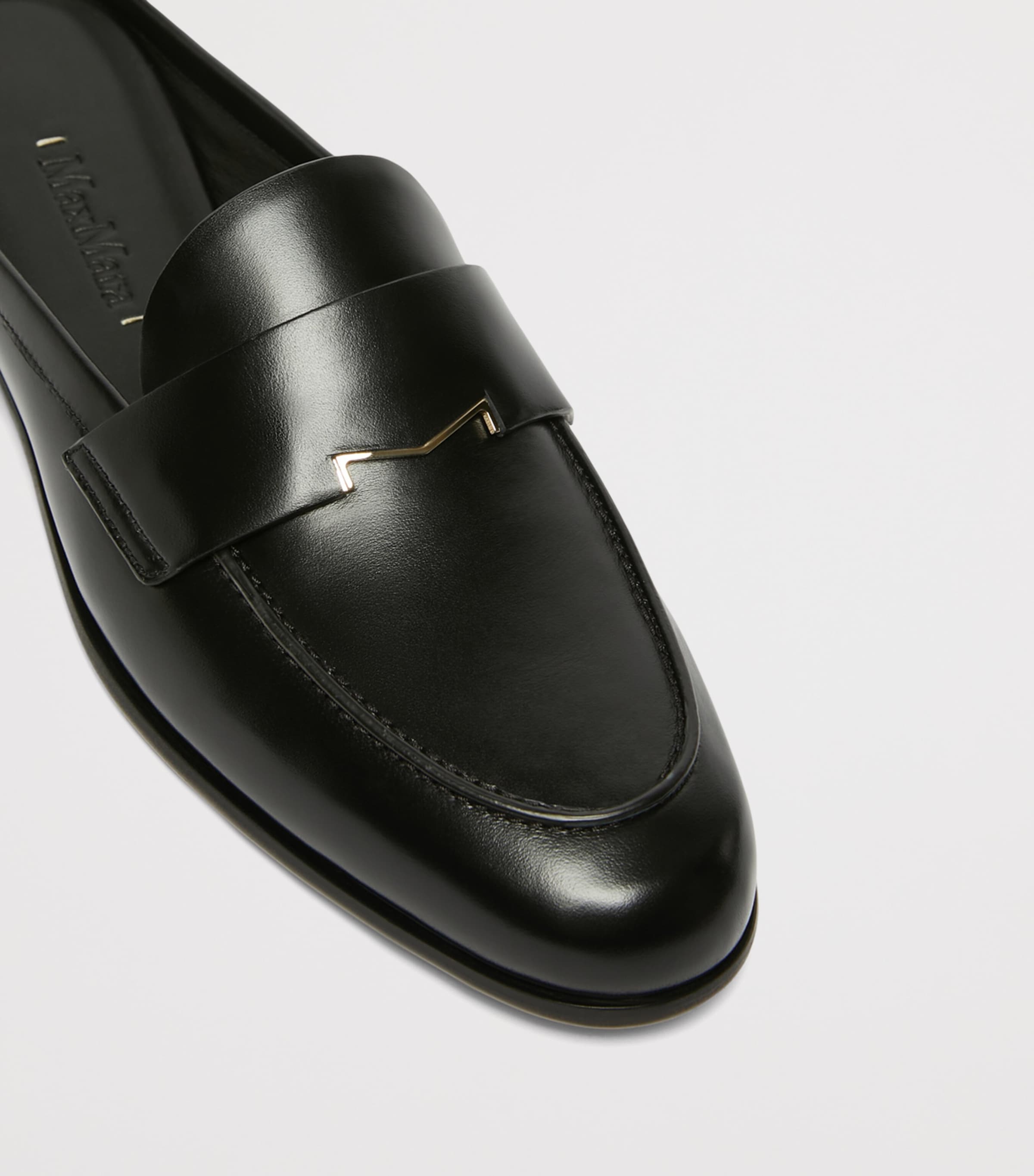 Max Mara Leather Logo-Hardware Mules Black Image 5