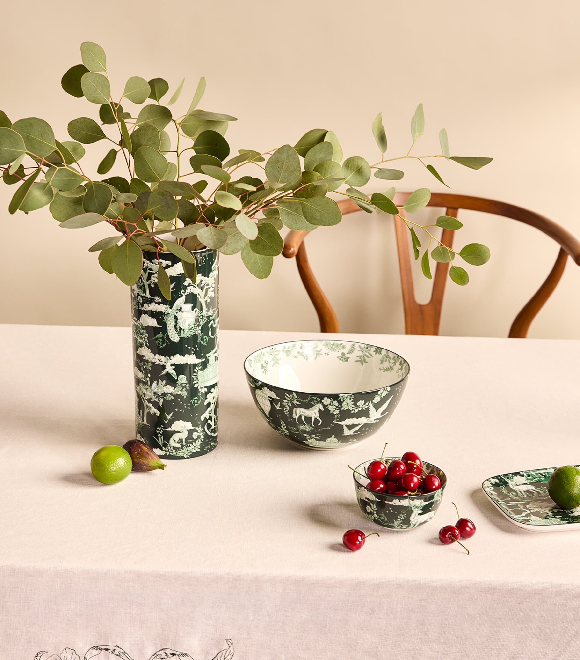 Fine Bone China Toile Vase (28cm) GREEN Image 3