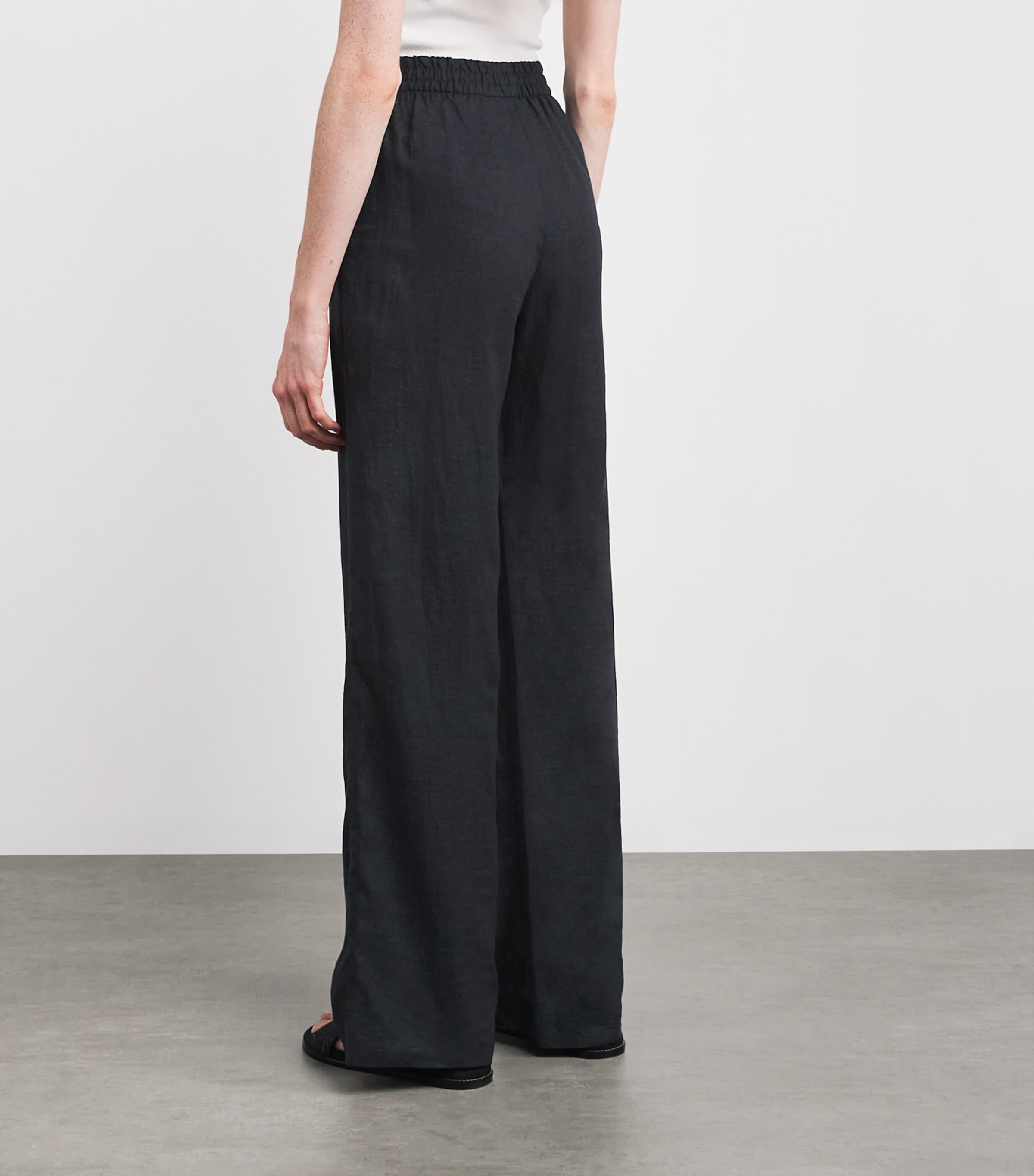 Eleventy Womens x Harrods Linen Elasticated Palazzo Trousers Nero Image 4