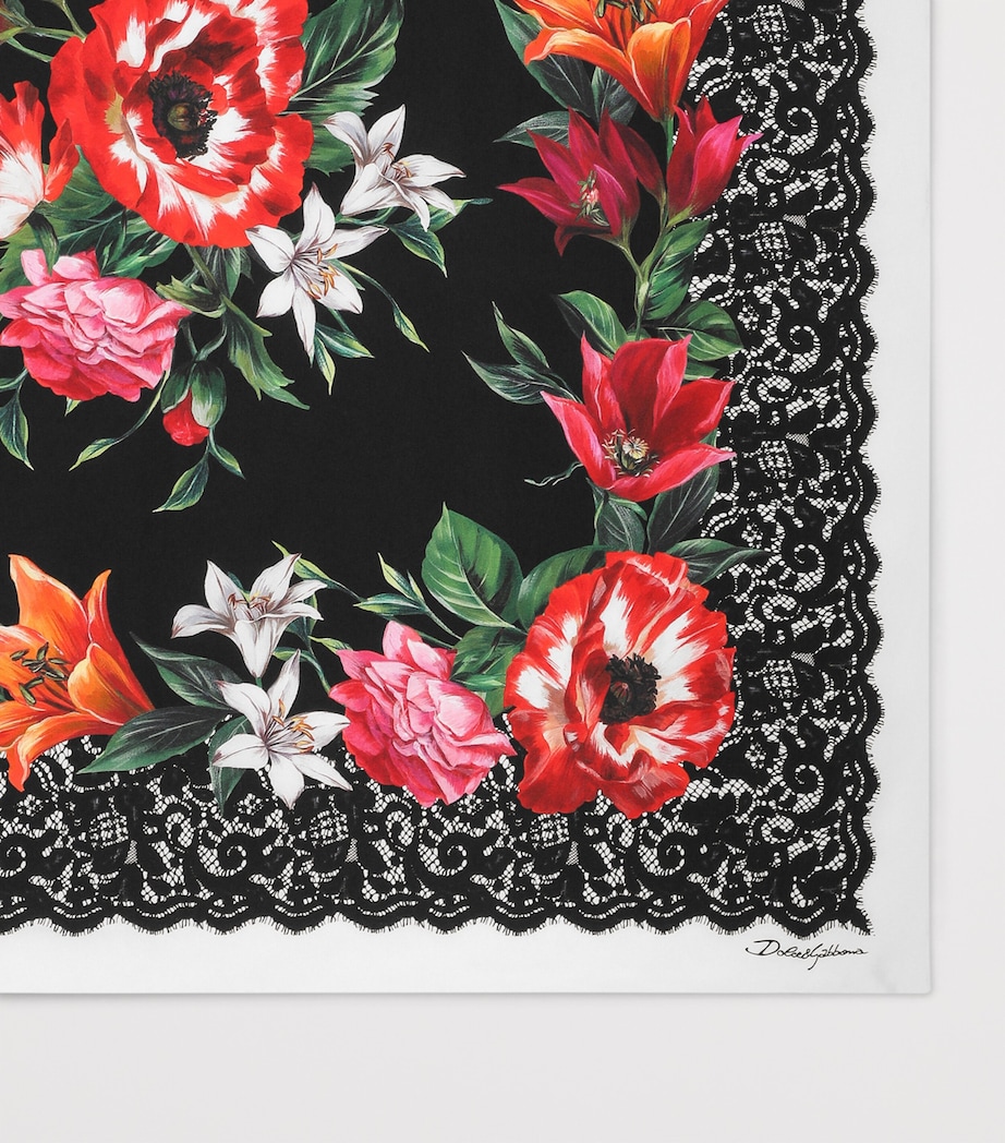 Silk Printed Scarf HN5QV-FIORI FDO.NERO Image 2