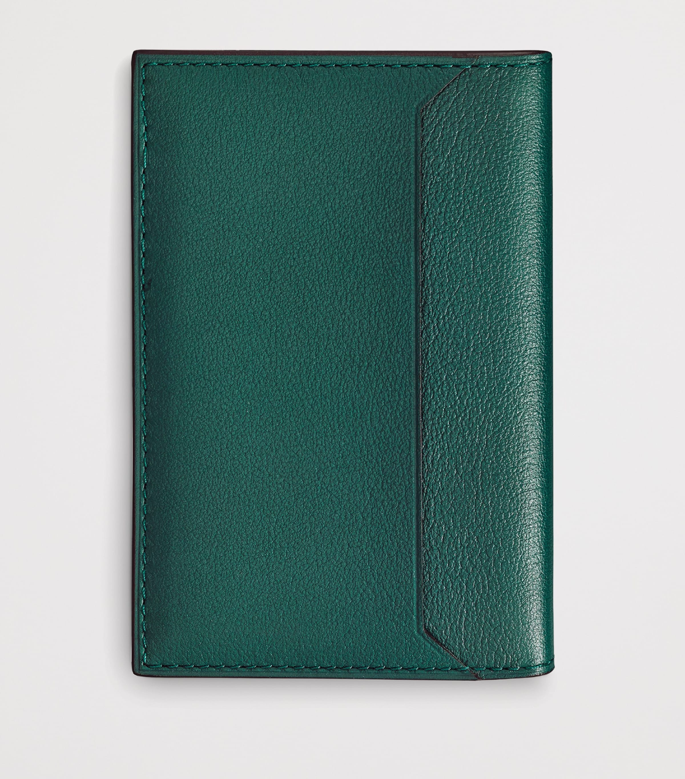Leather Must de Cartier Bifold Card Holder GREEN Image 2